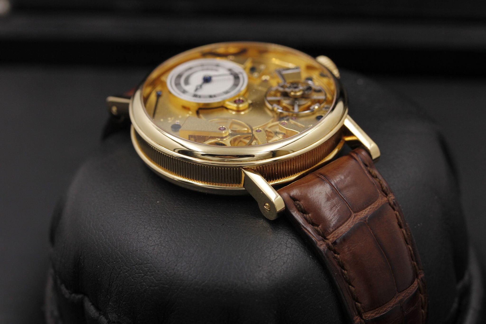 Watch Image 6