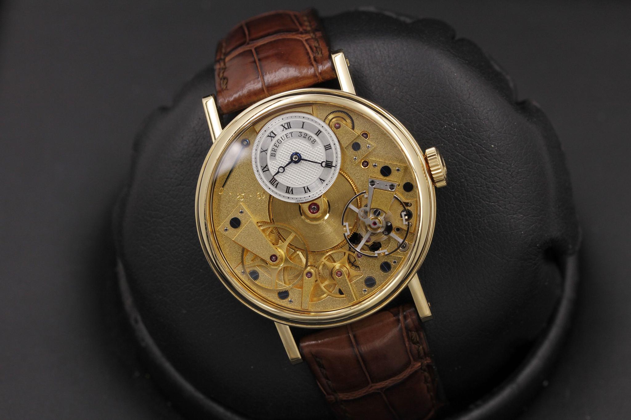 Watch Image 9