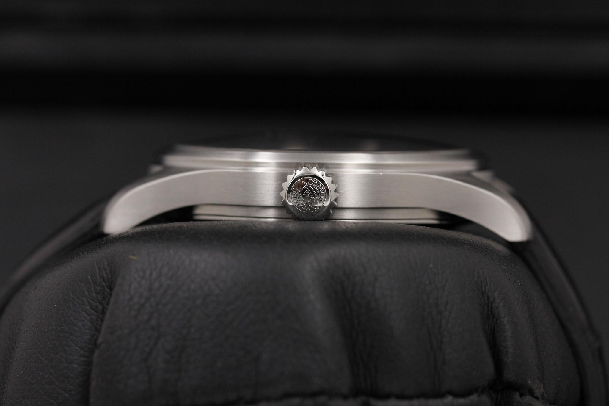 Watch Image 3