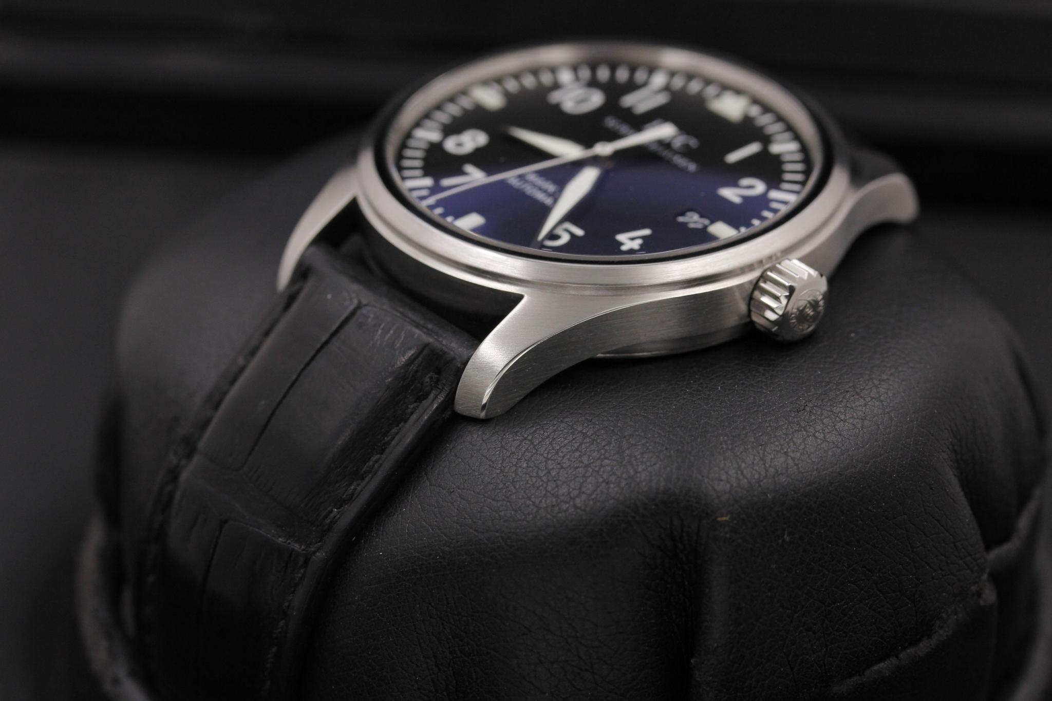 Watch Image 2