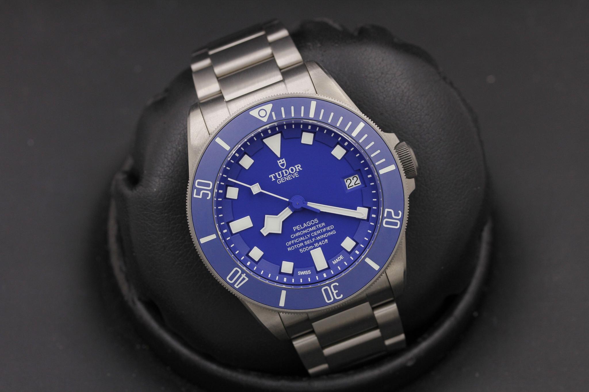 Watch Image 9