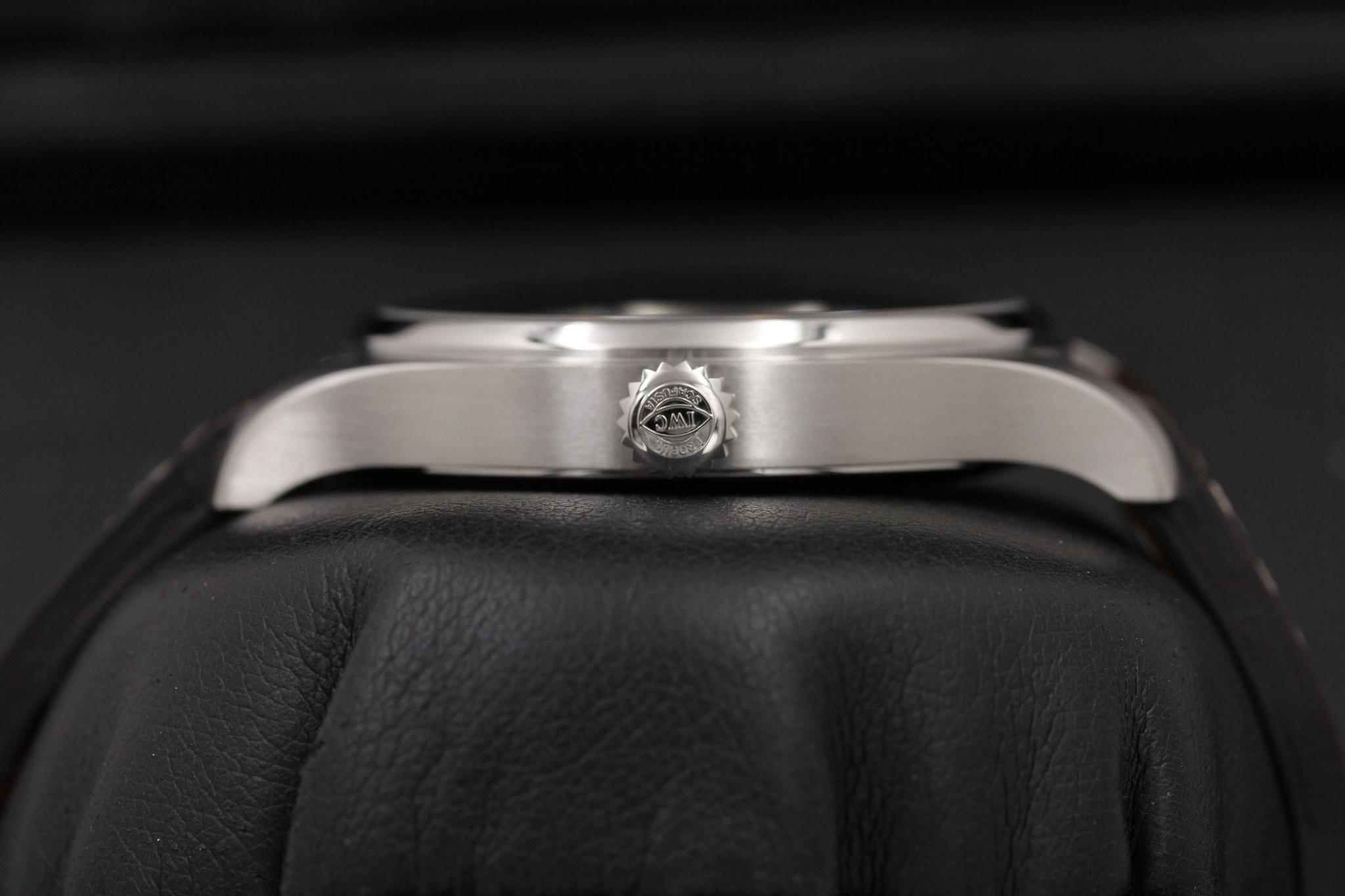 Watch Image 3