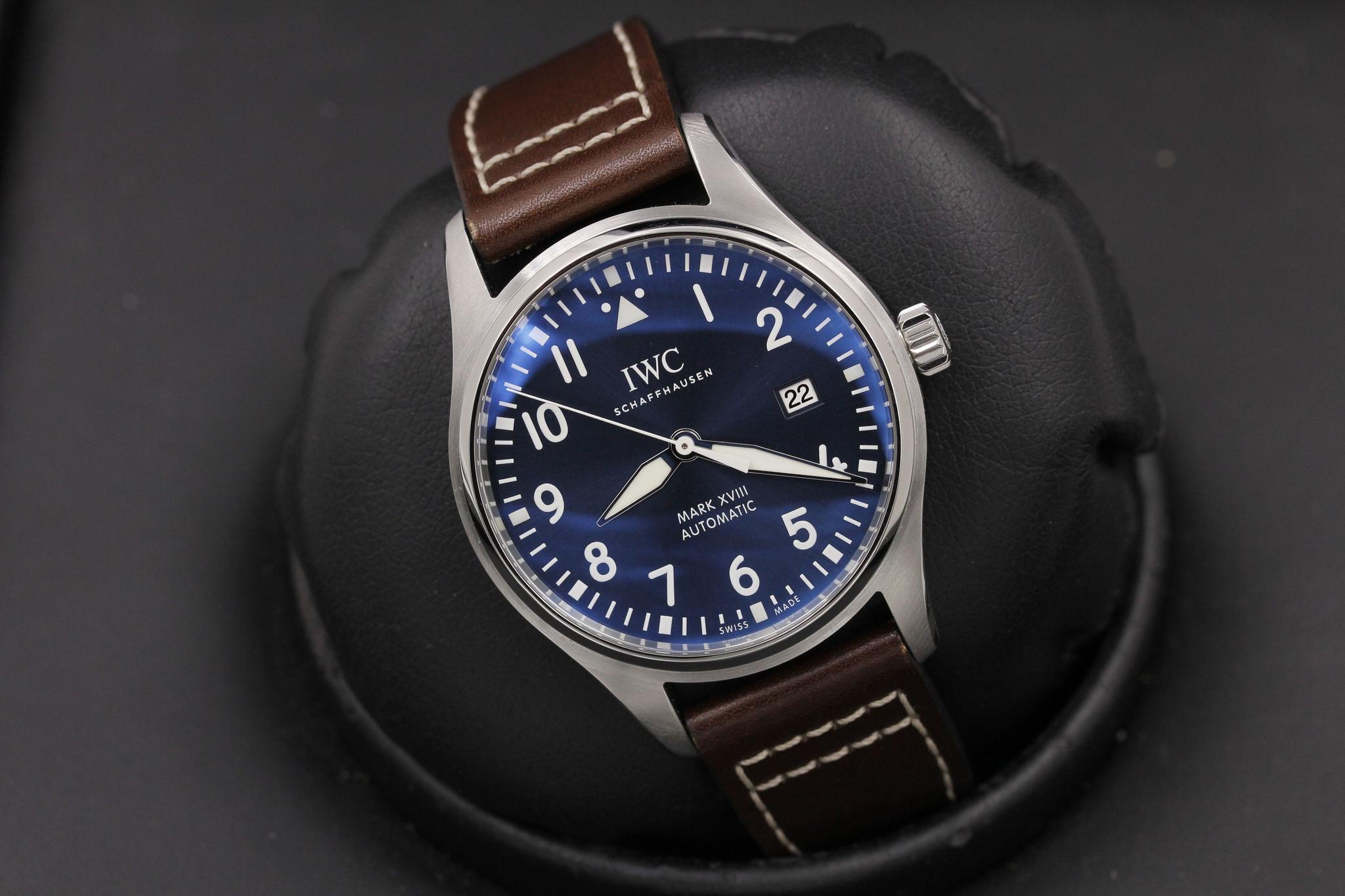 Watch Image 9