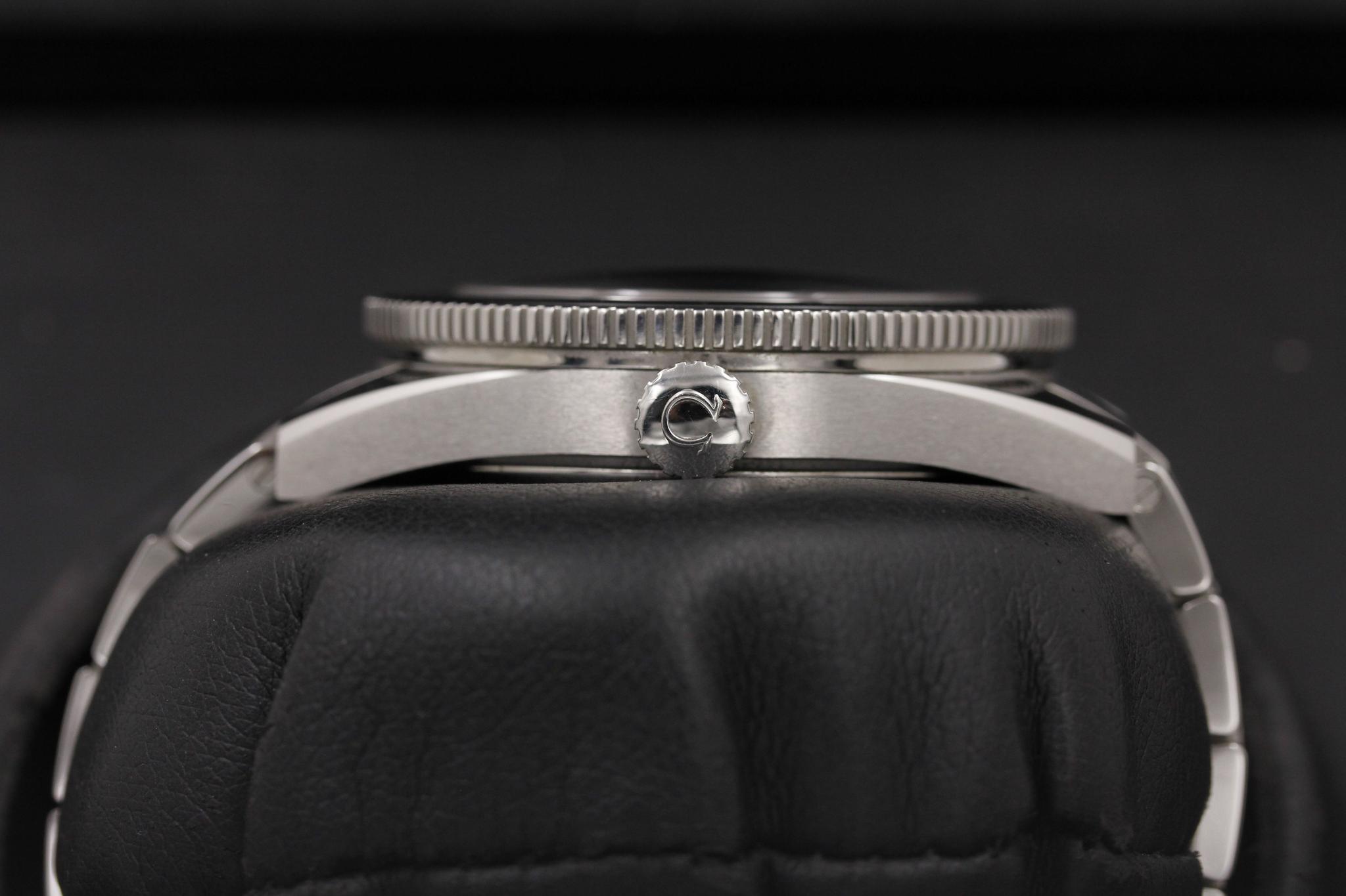 Watch Image 3