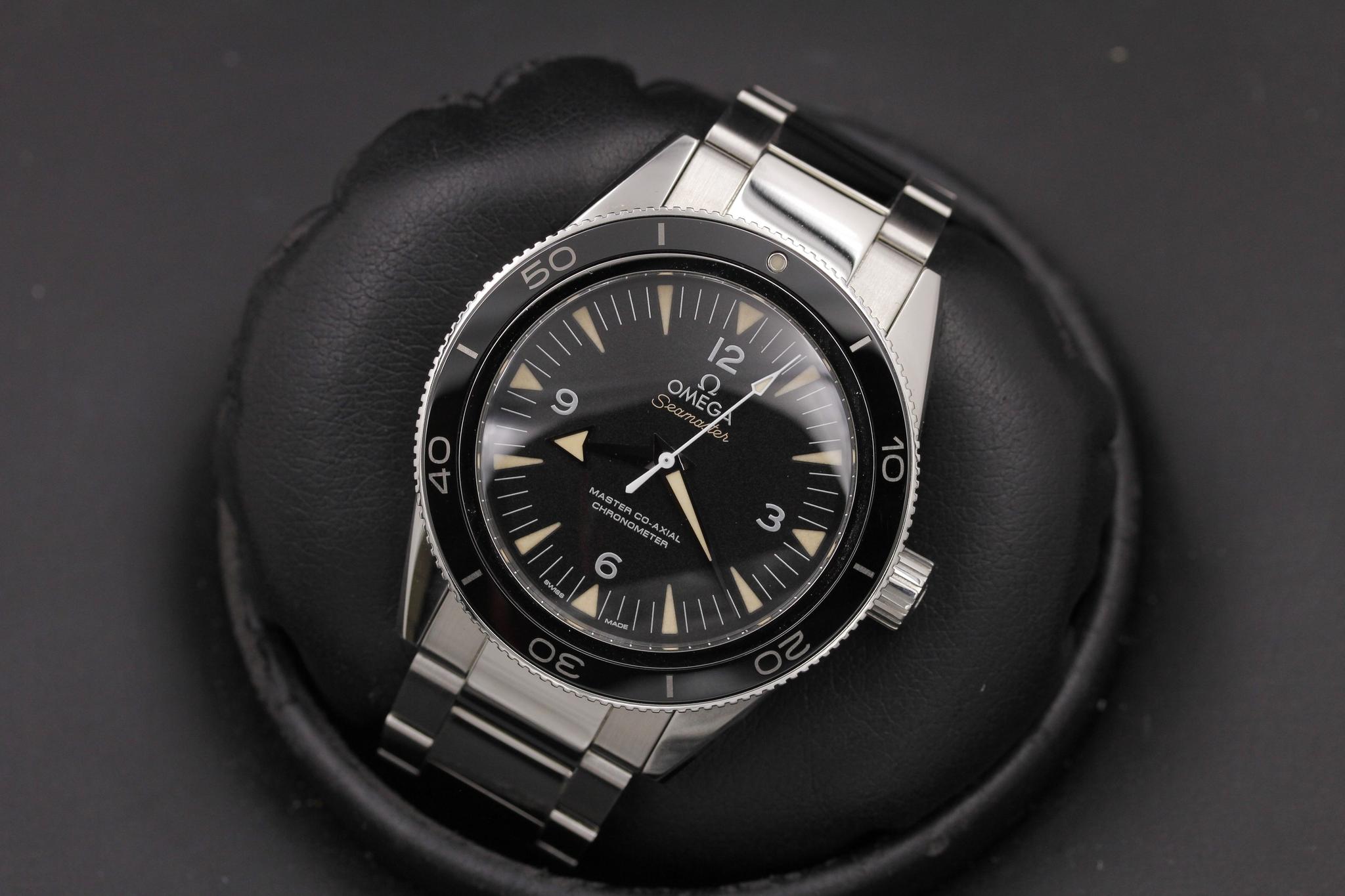 Watch Image 10