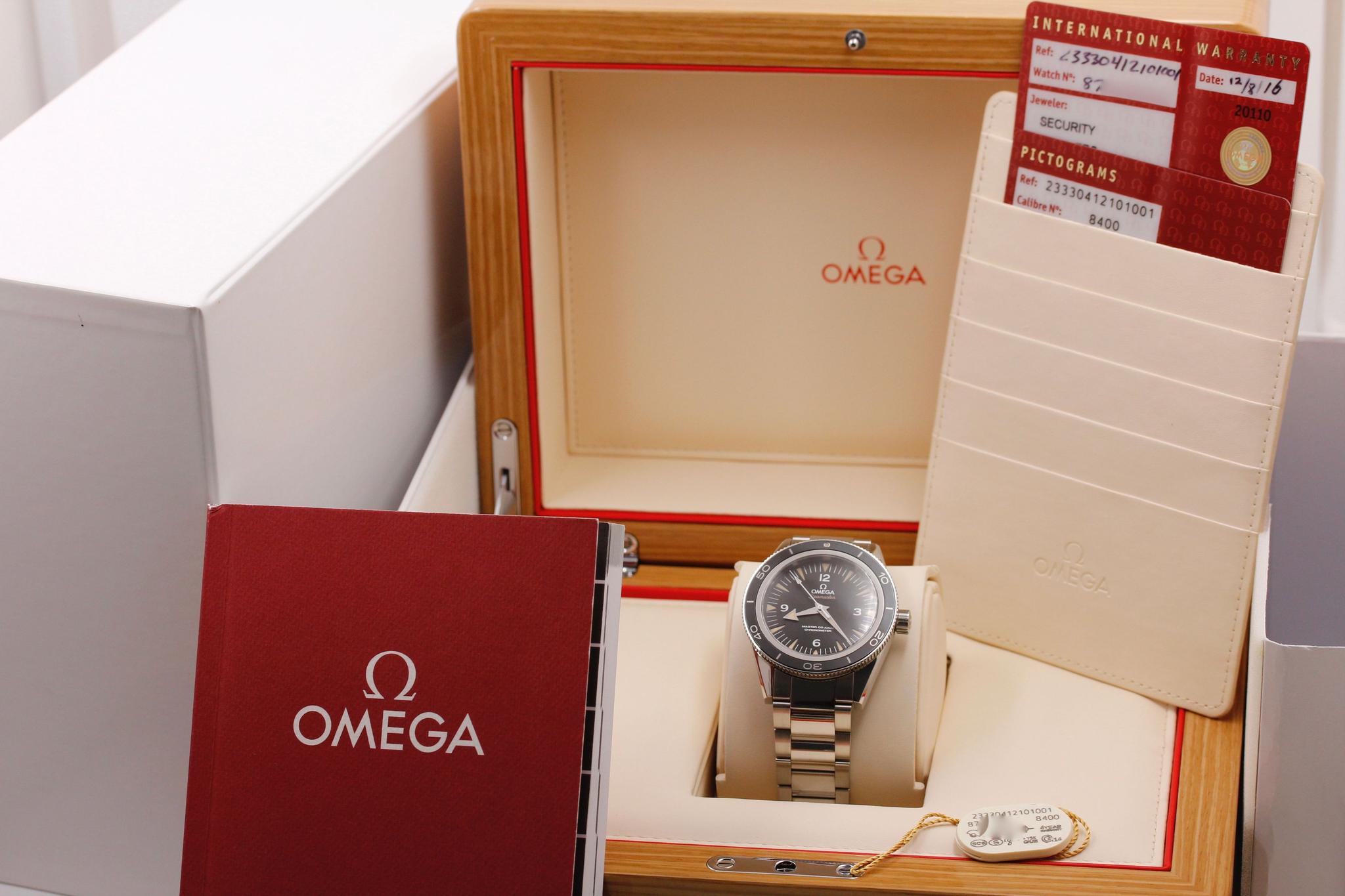 Watch Image 11