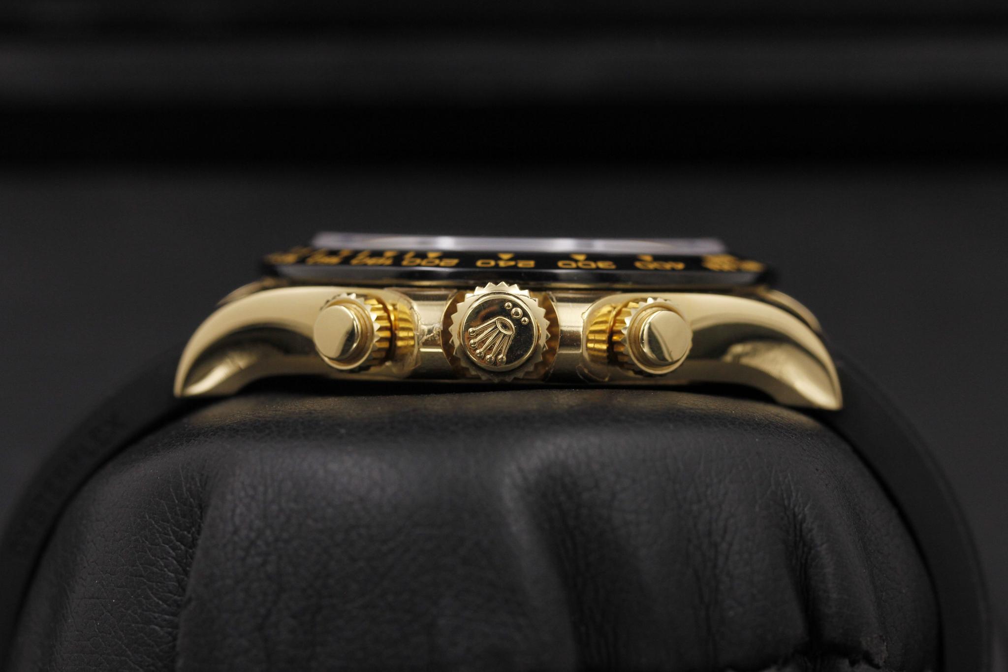 Watch Image 3