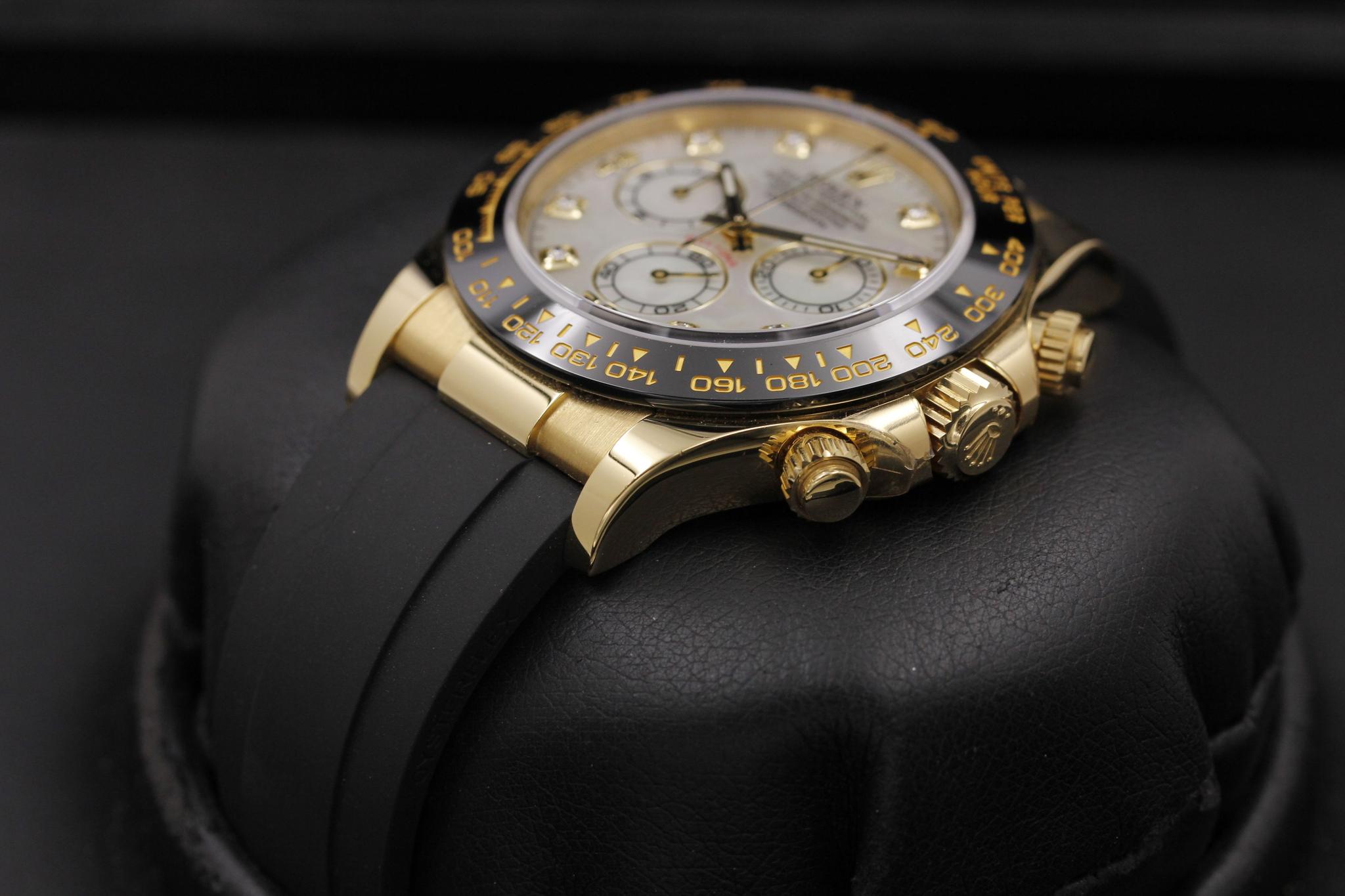 Watch Image 2