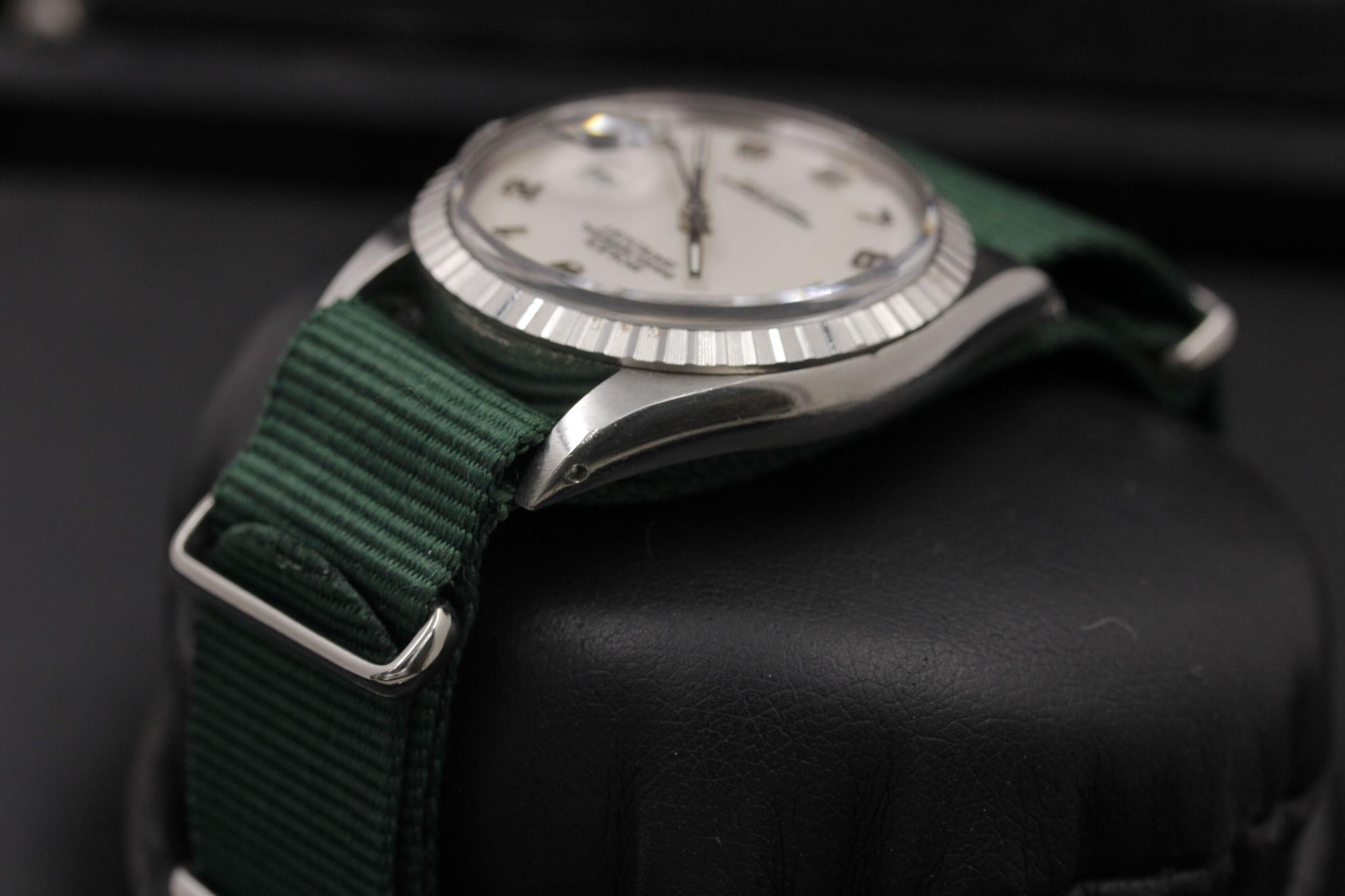 Watch Image 5