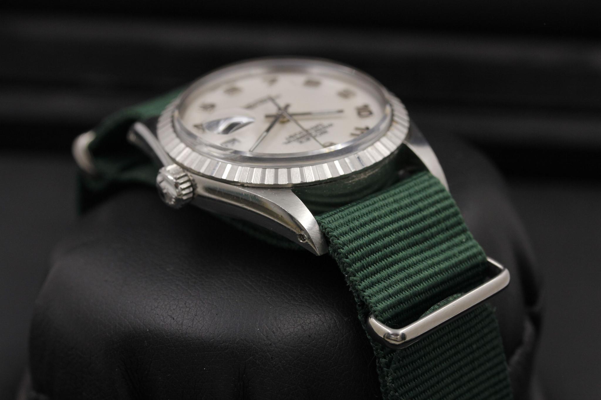 Watch Image 4