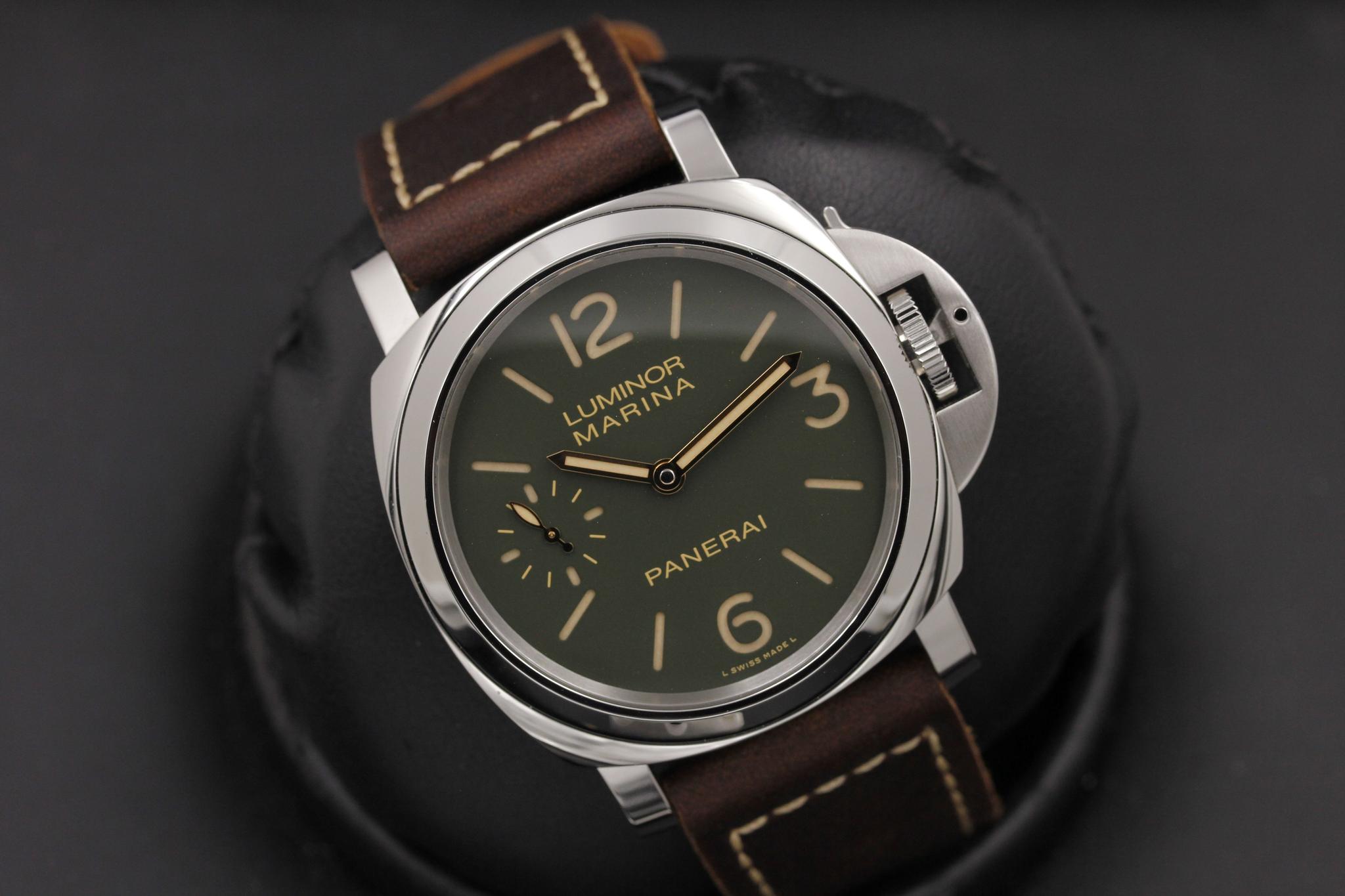 Watch Image 9