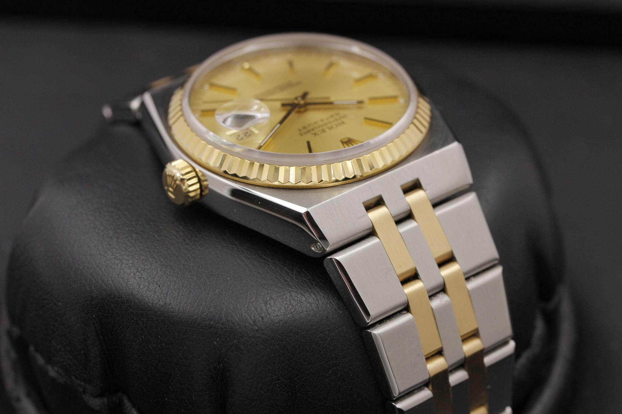 Watch Image 4