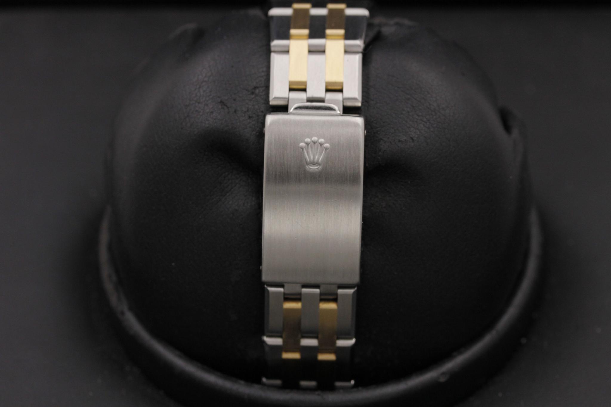 Watch Image 8