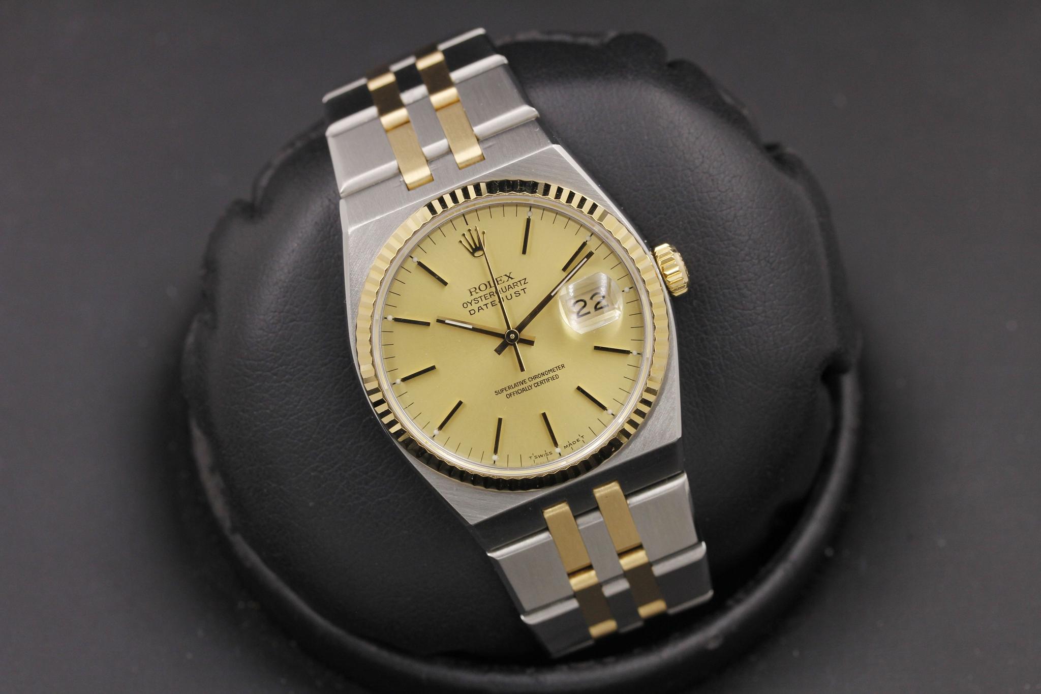 Watch Image 9