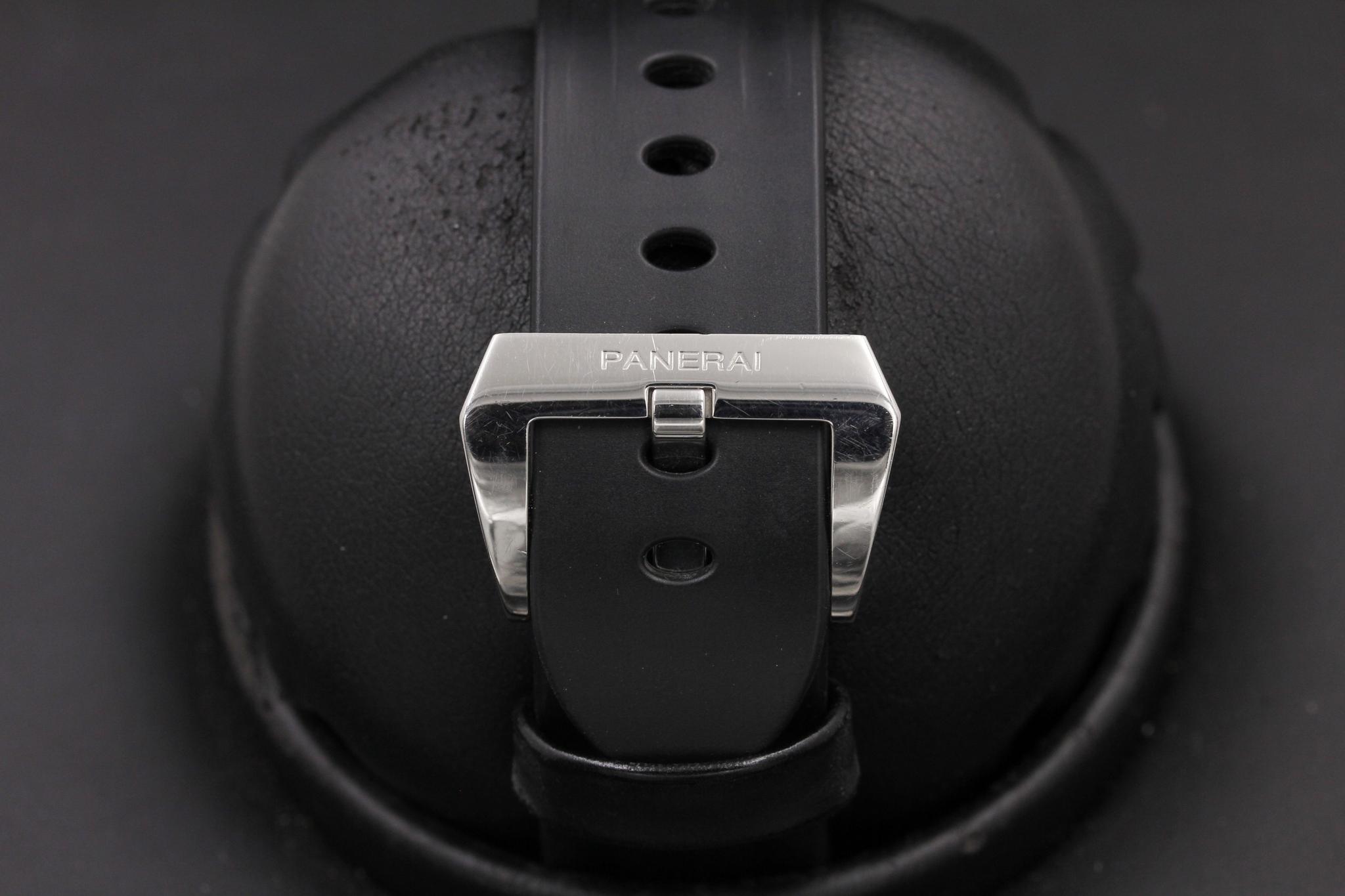 Watch Image 8