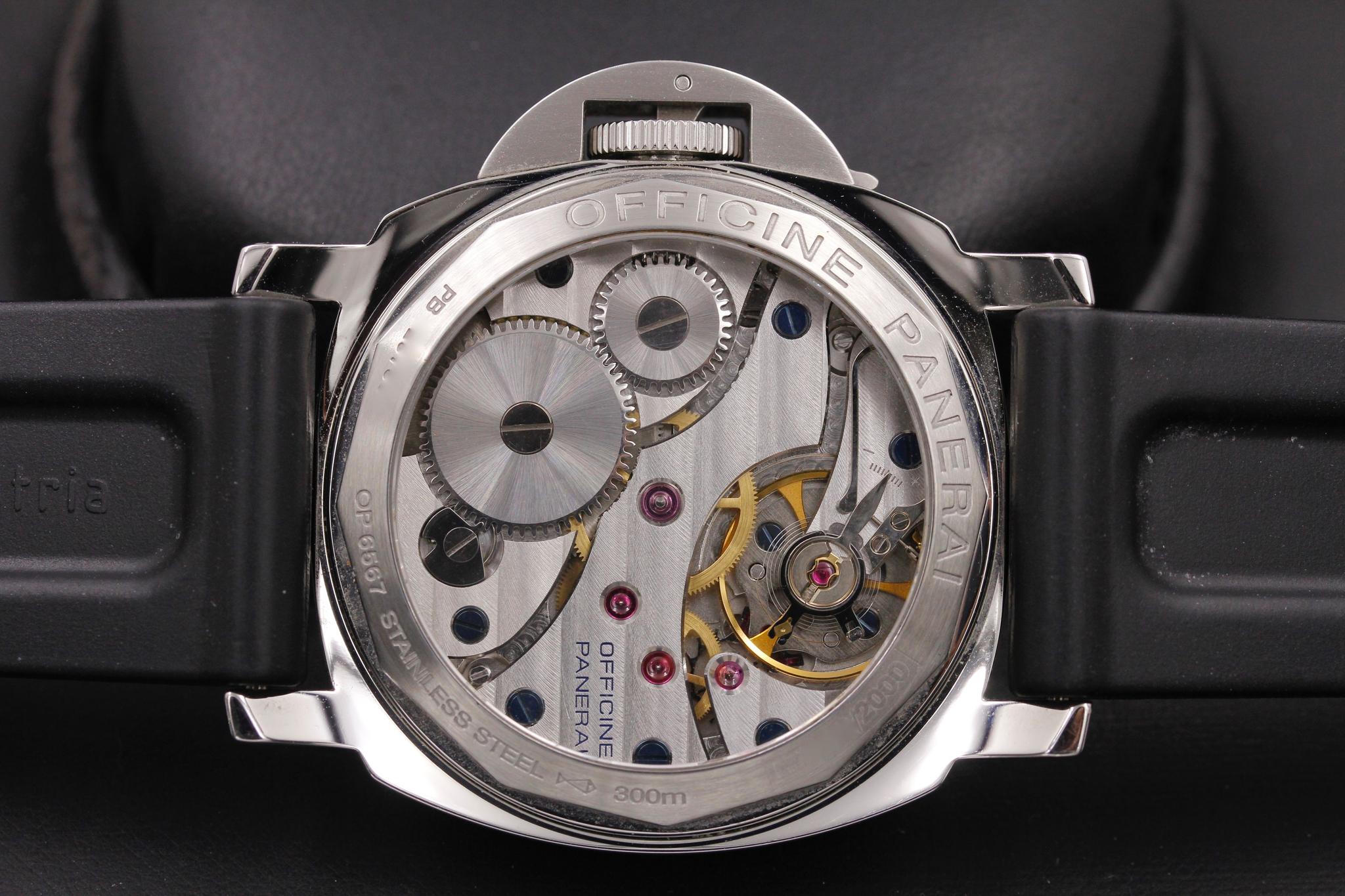 Watch Image 7