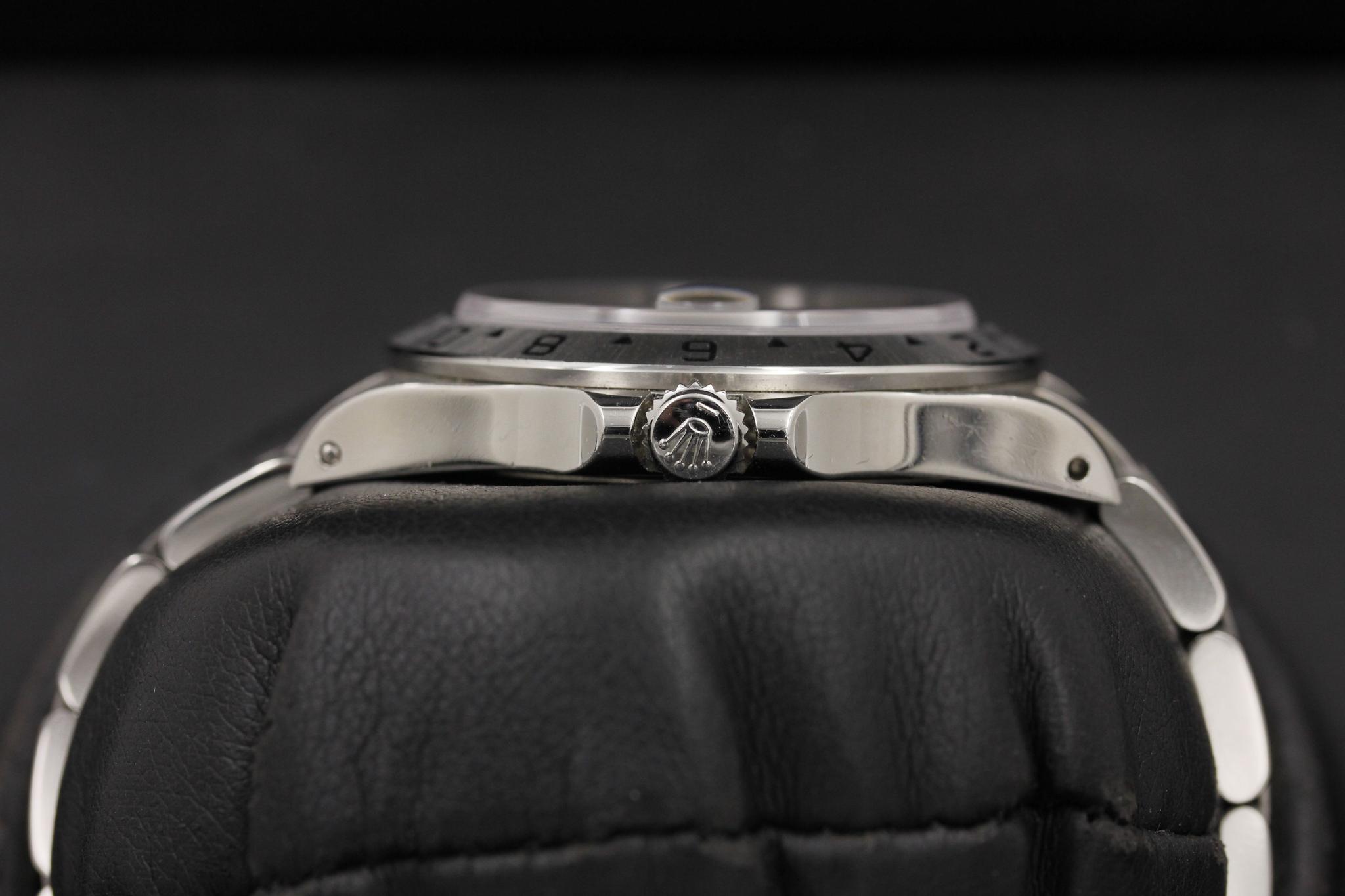 Watch Image 3