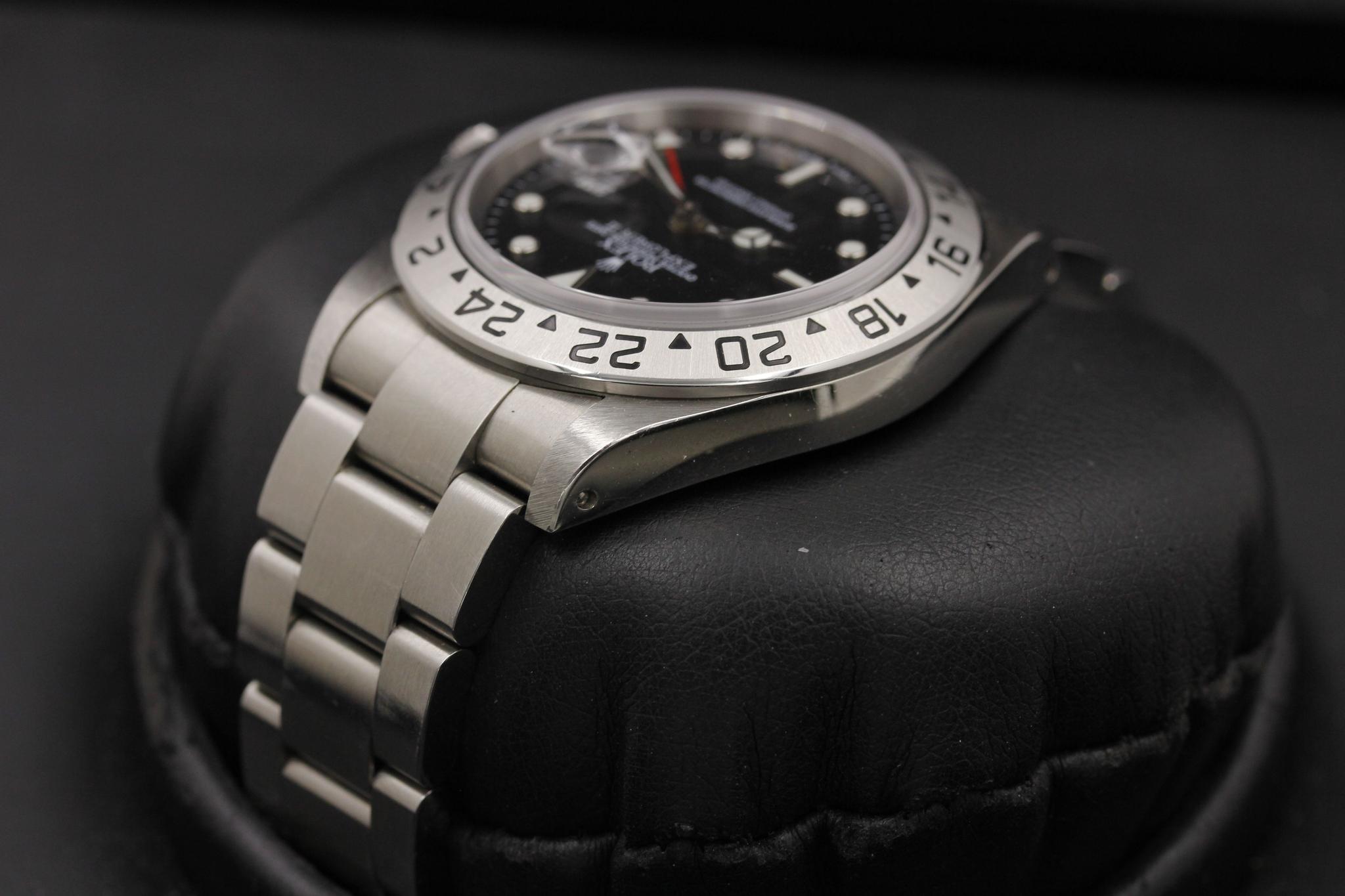 Watch Image 5