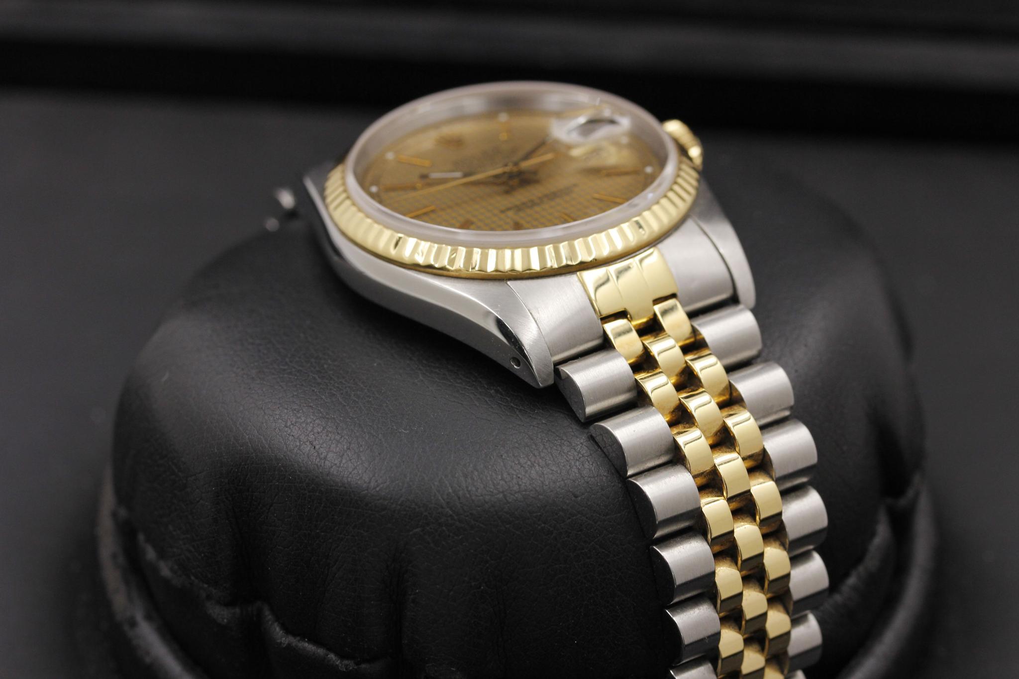 Watch Image 6