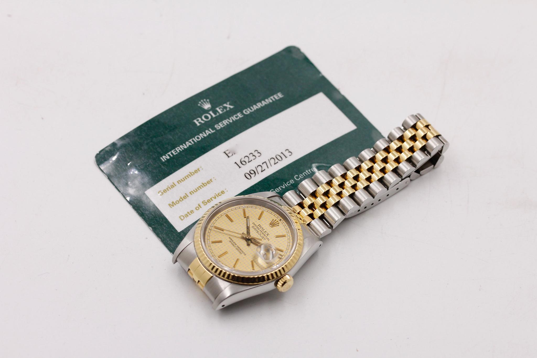Watch Image 12