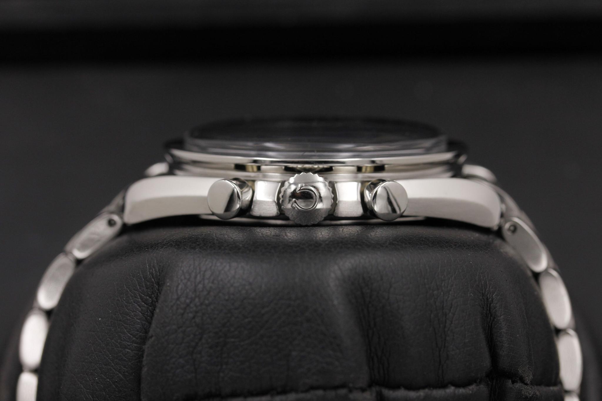 Watch Image 3