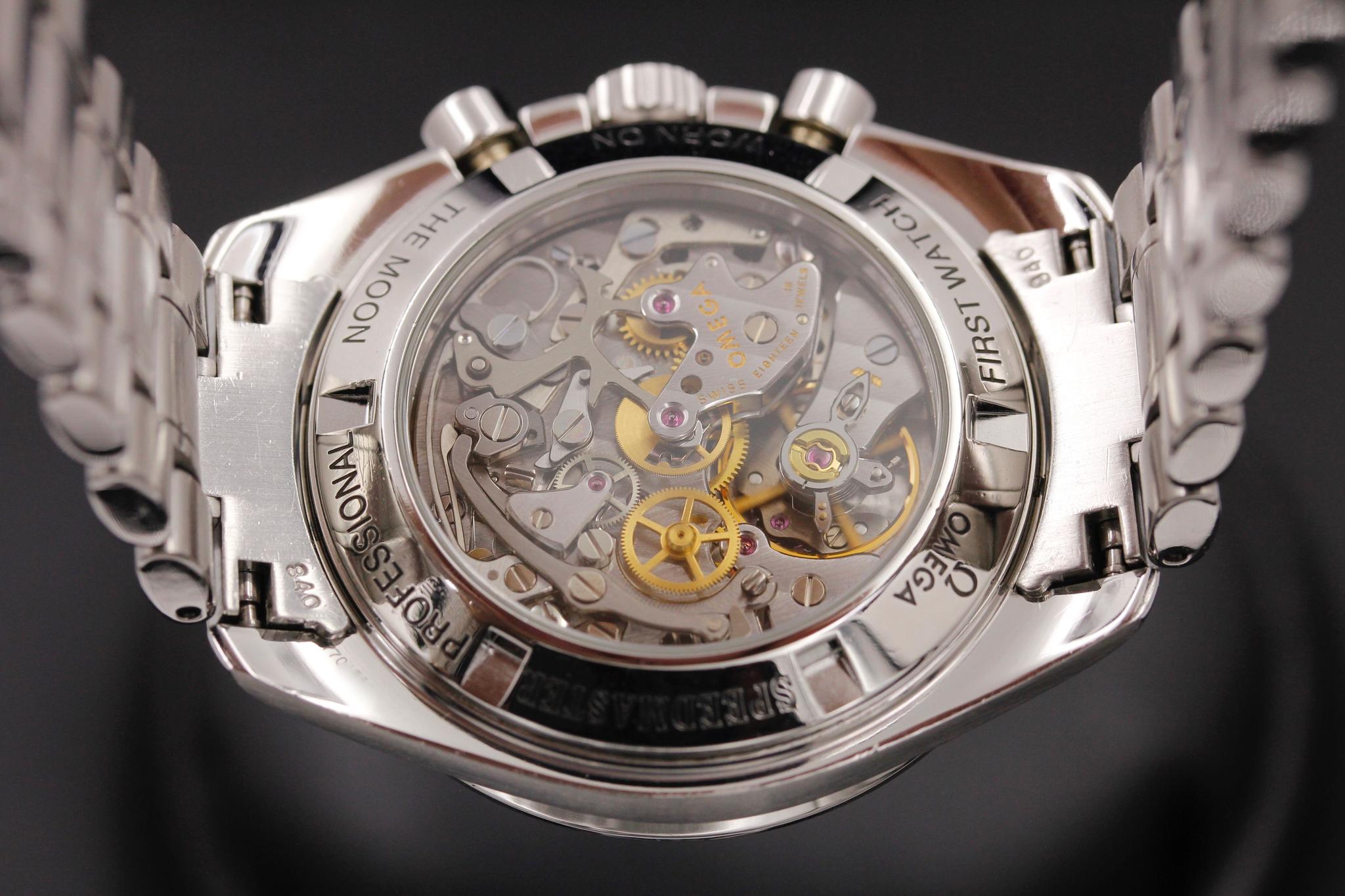 Watch Image 7