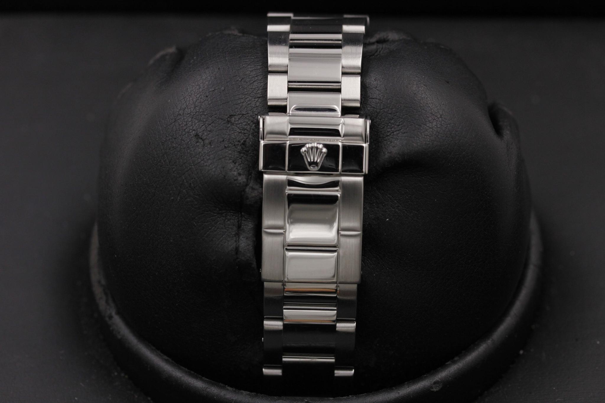 Watch Image 7