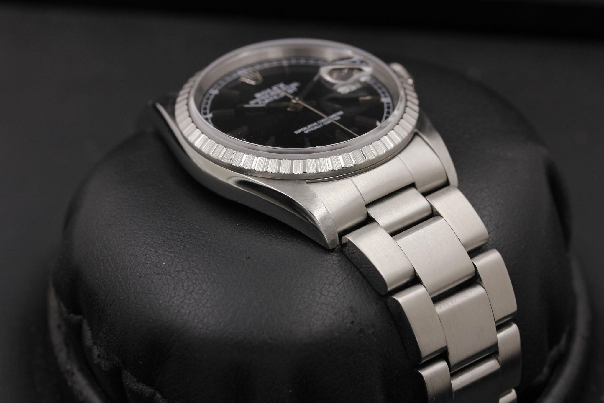 Watch Image 6