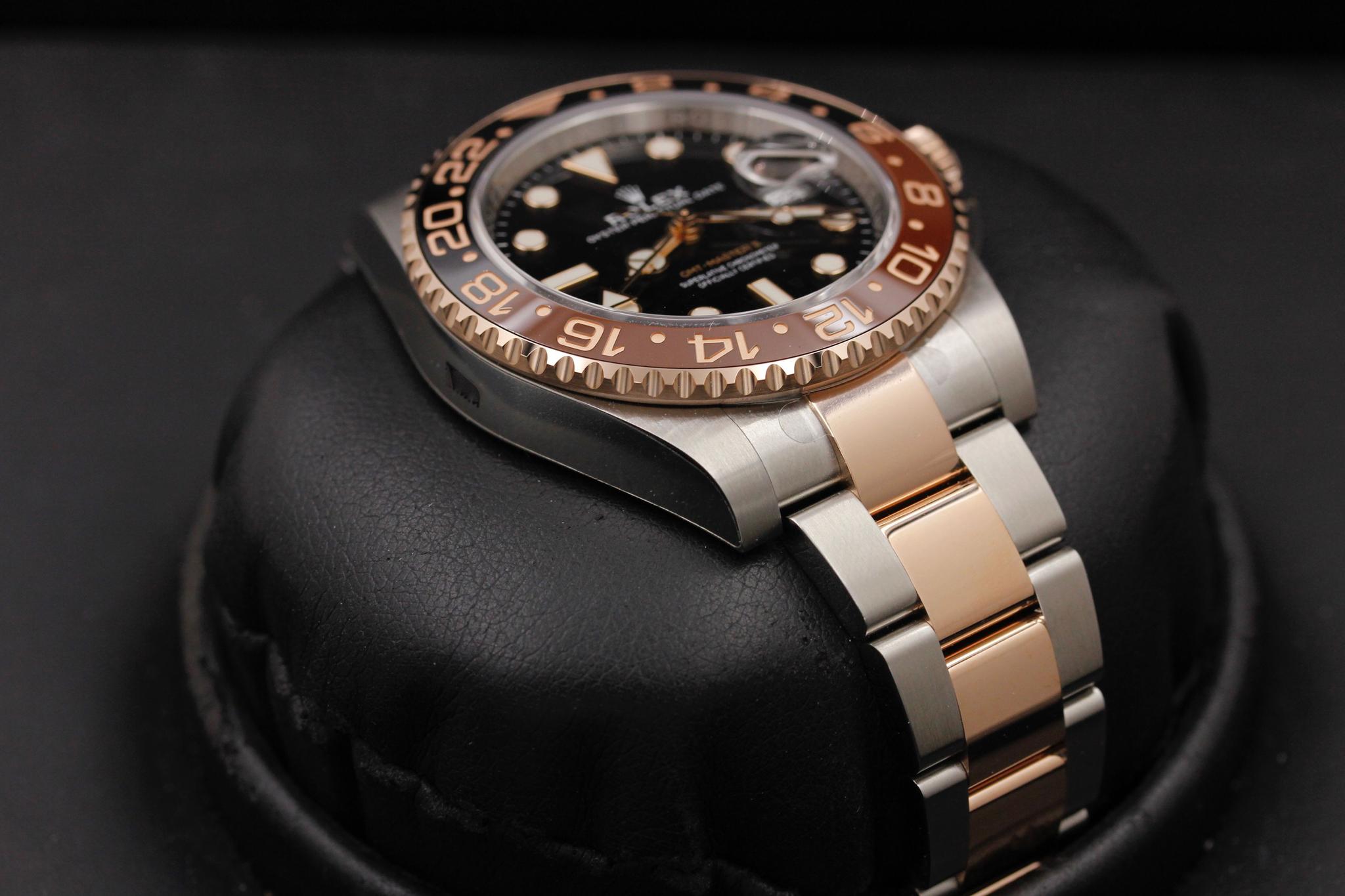 Watch Image 6