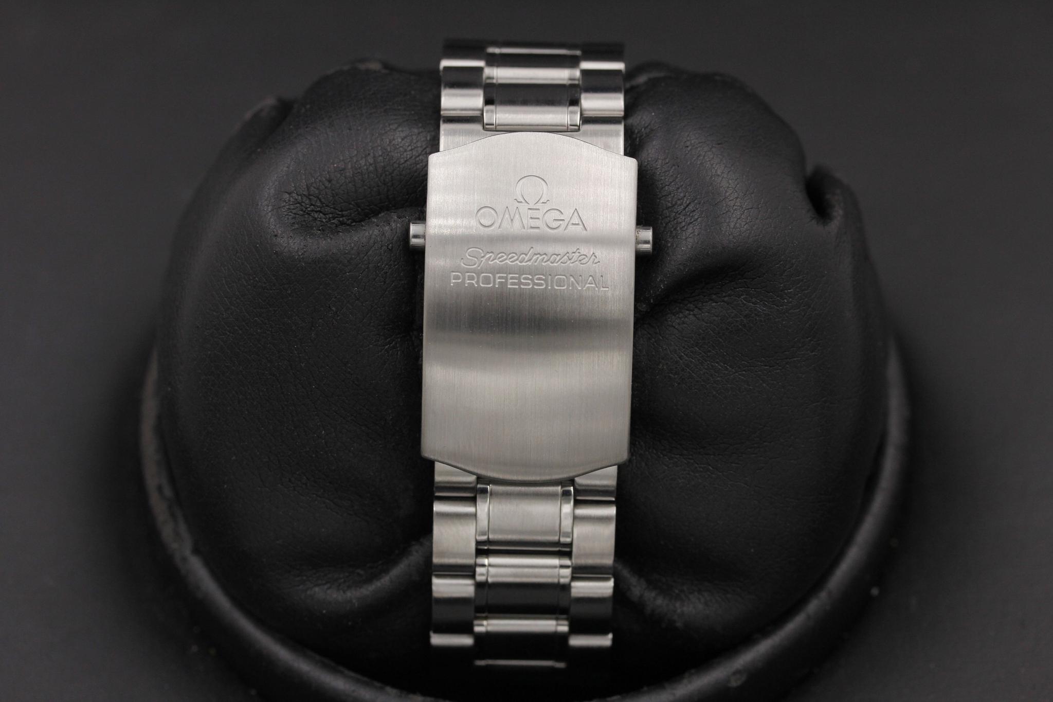 Watch Image 8
