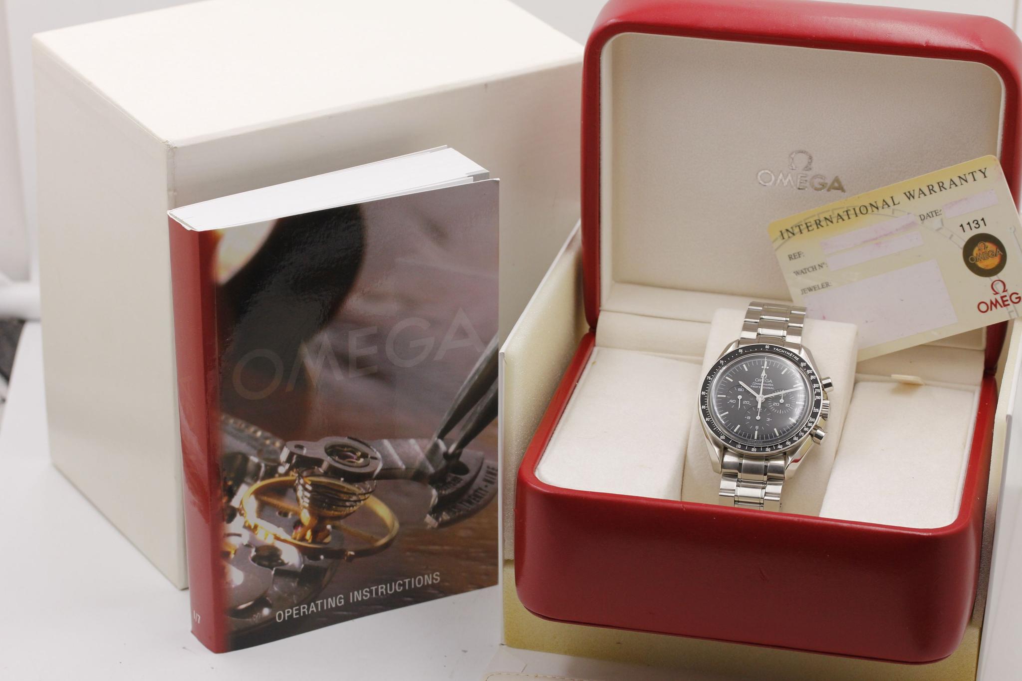 Watch Image 11