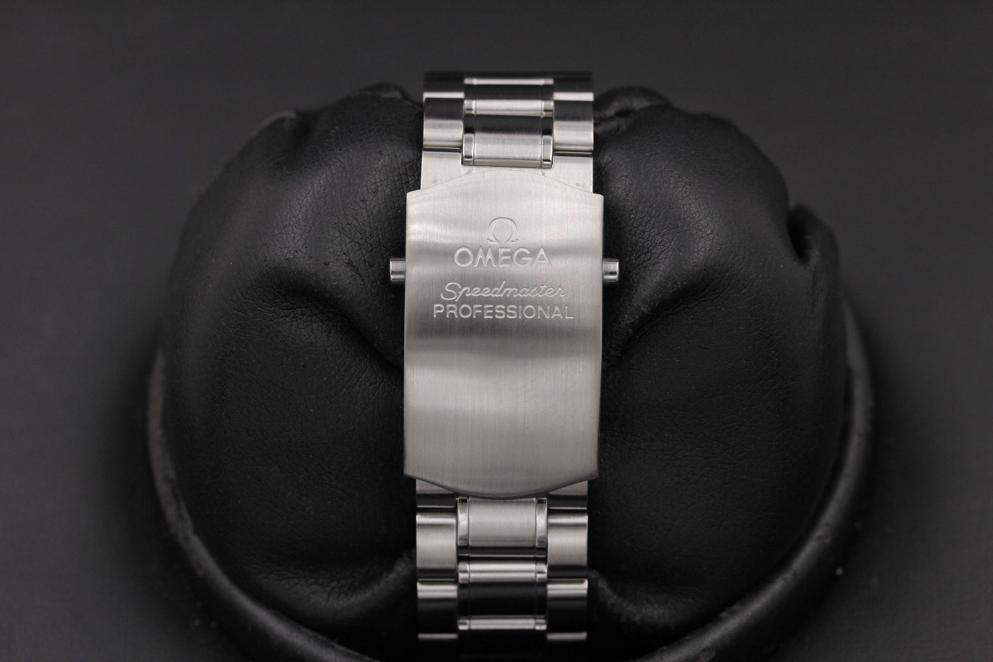 Watch Image 8