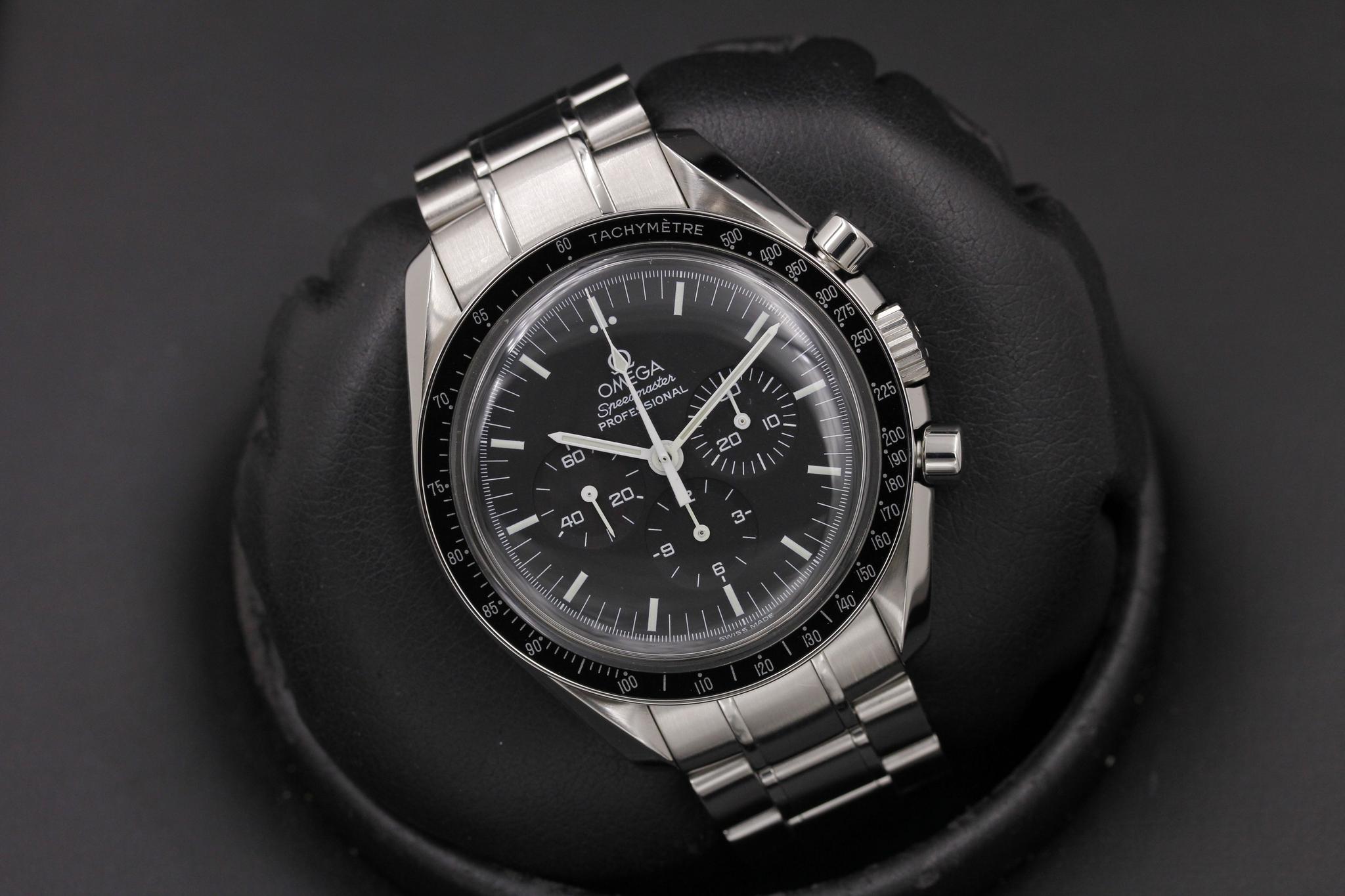 Watch Image 9