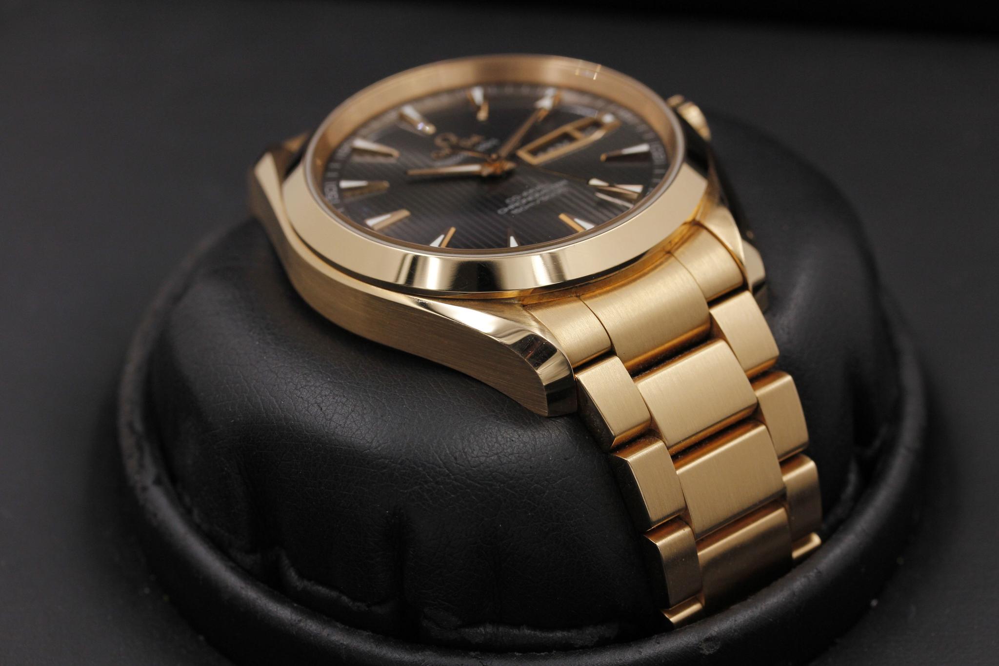 Watch Image 6