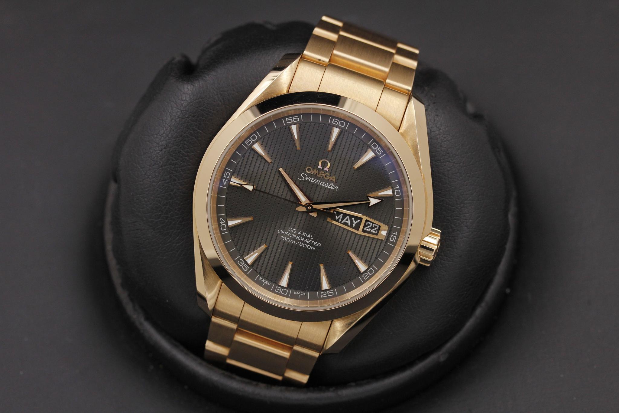 Watch Image 11