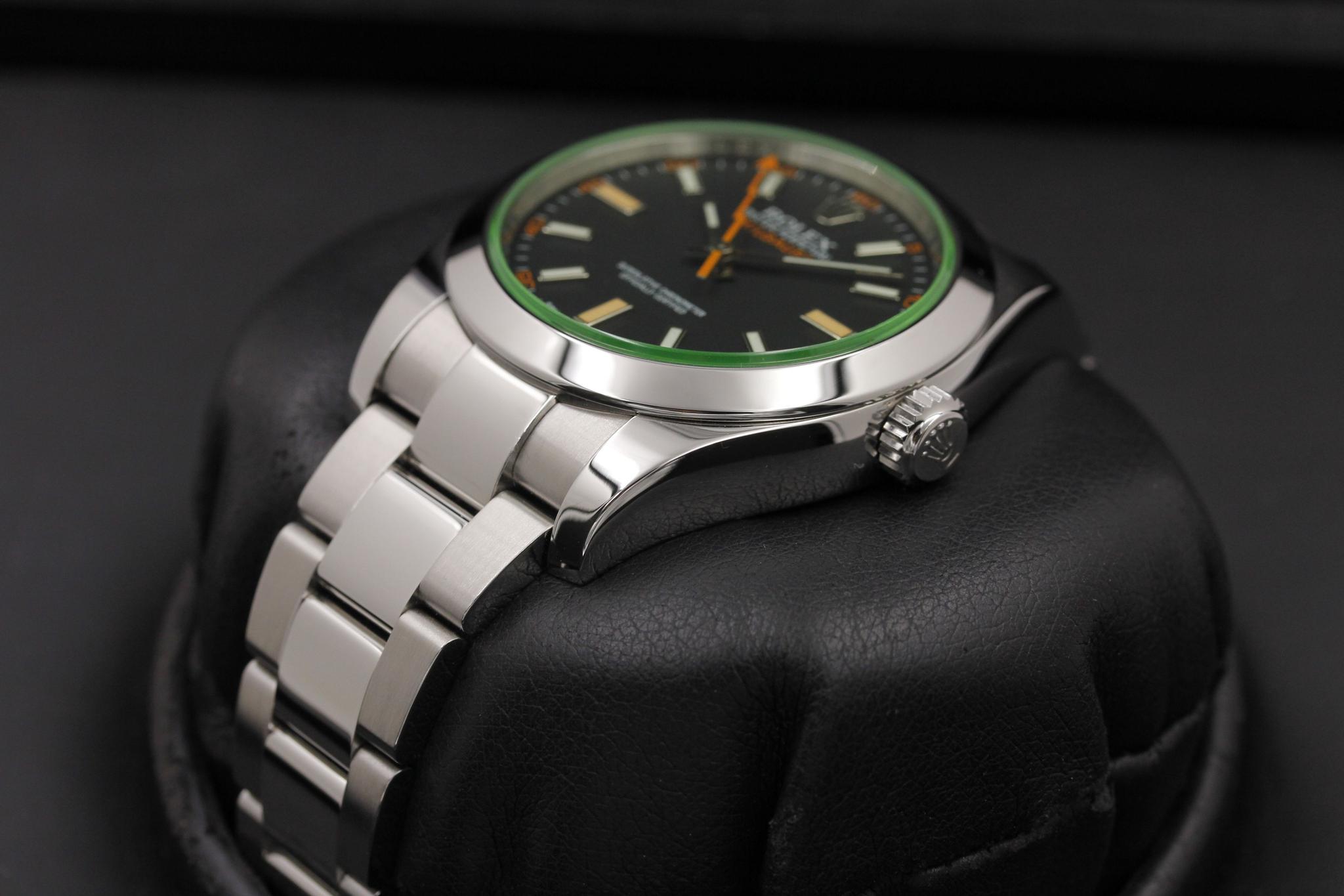 Watch Image 2