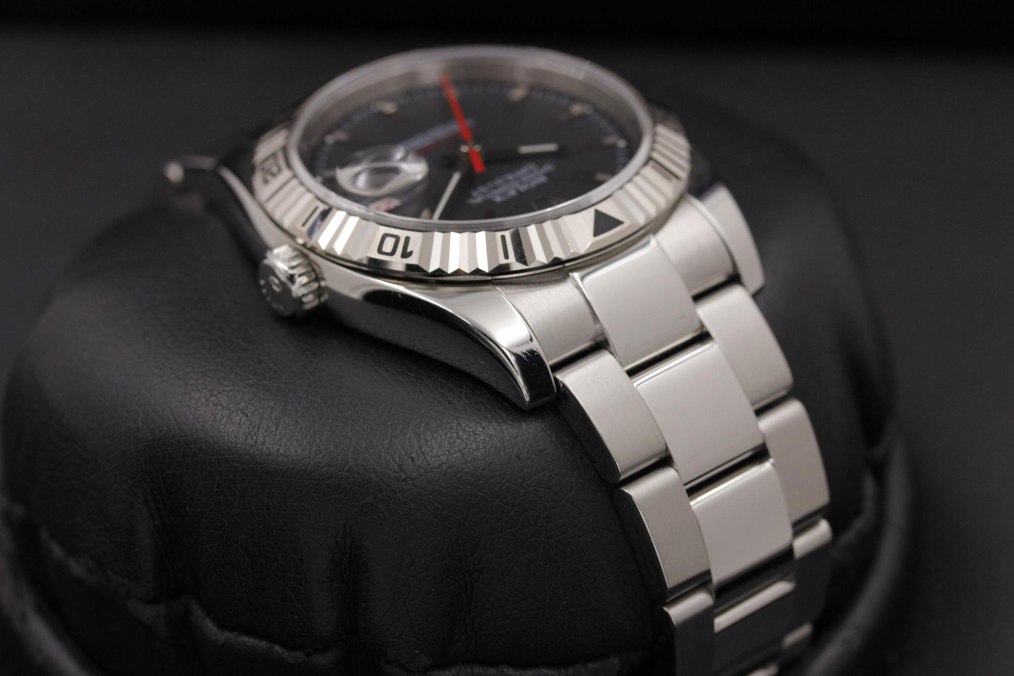Watch Image 4