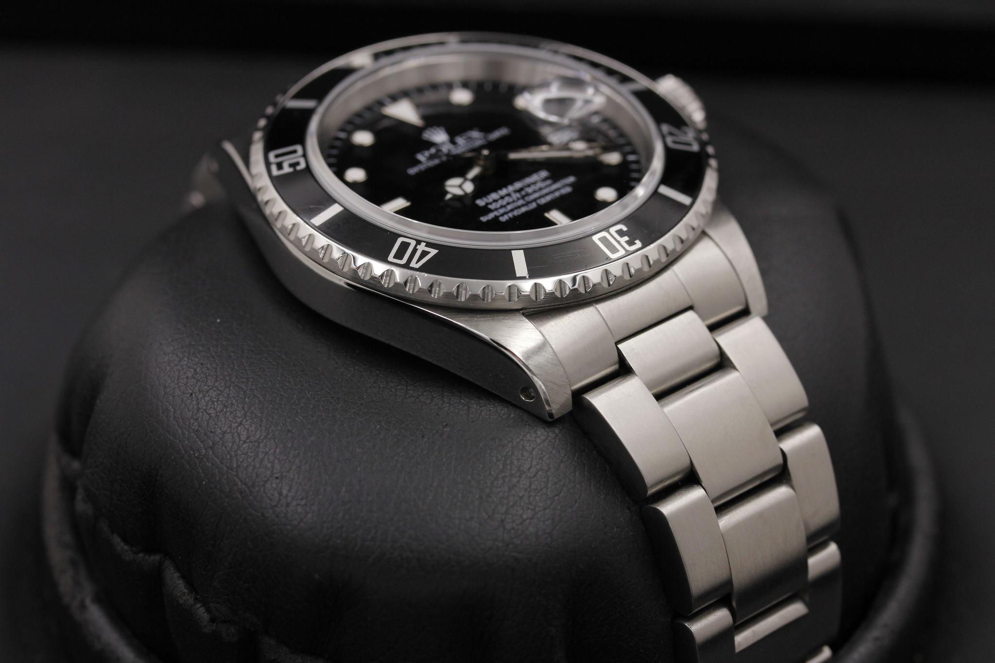 Watch Image 6