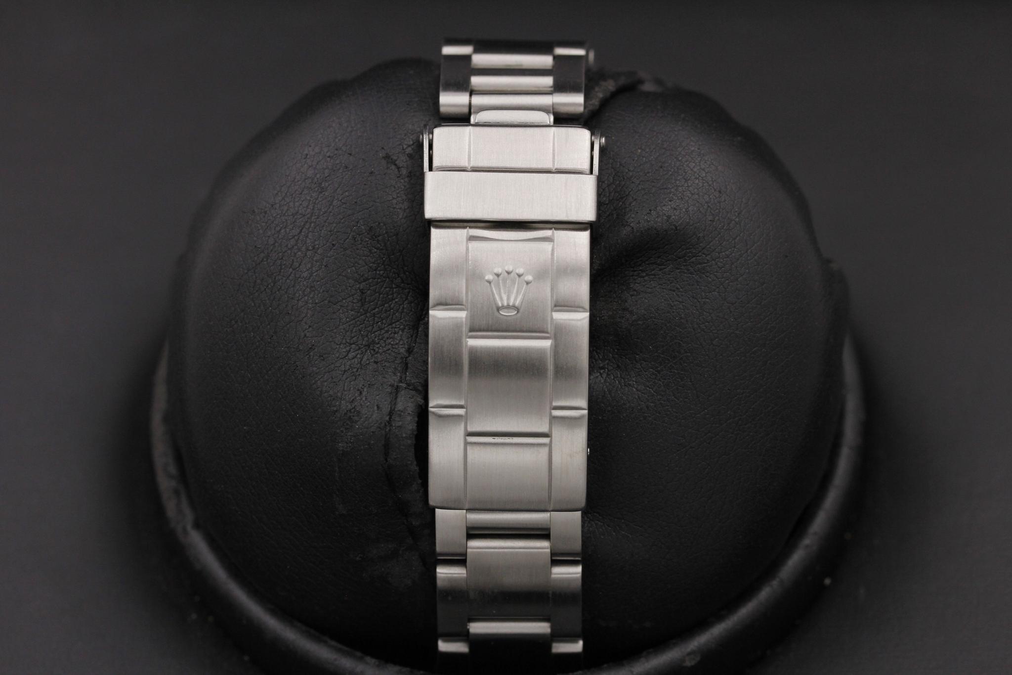 Watch Image 7