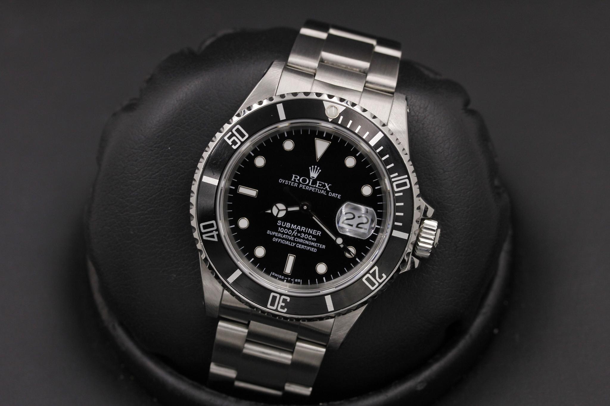 Watch Image 10