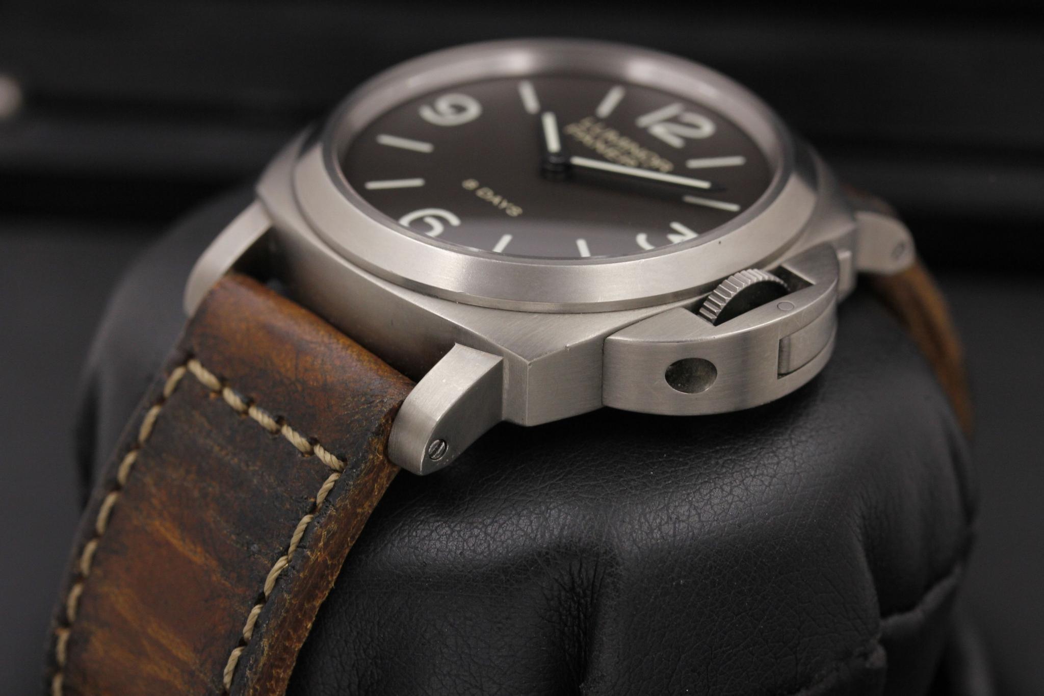 Watch Image 2