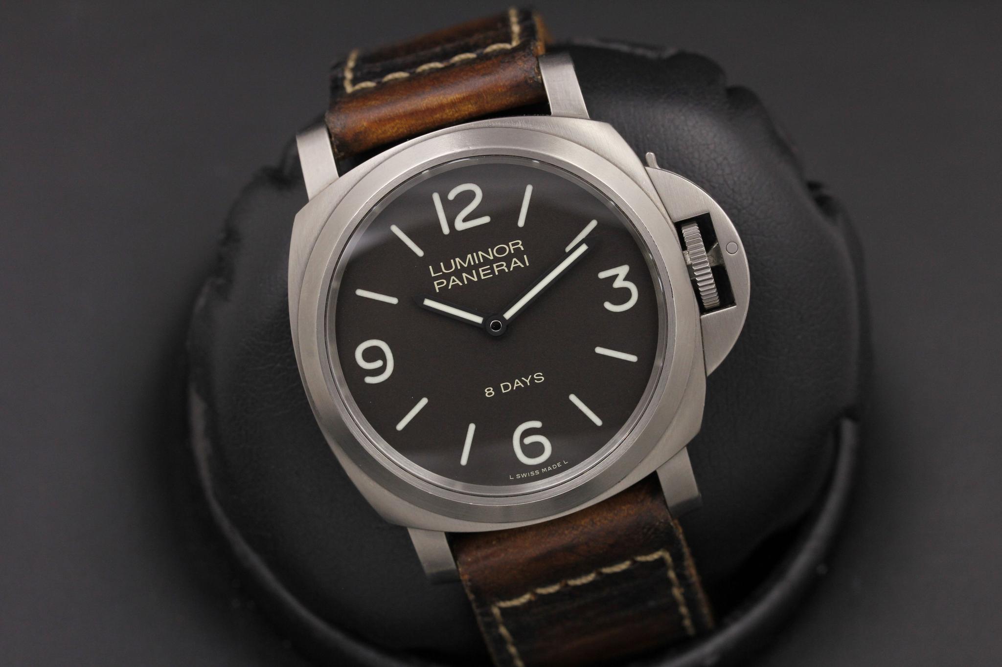 Watch Image 8