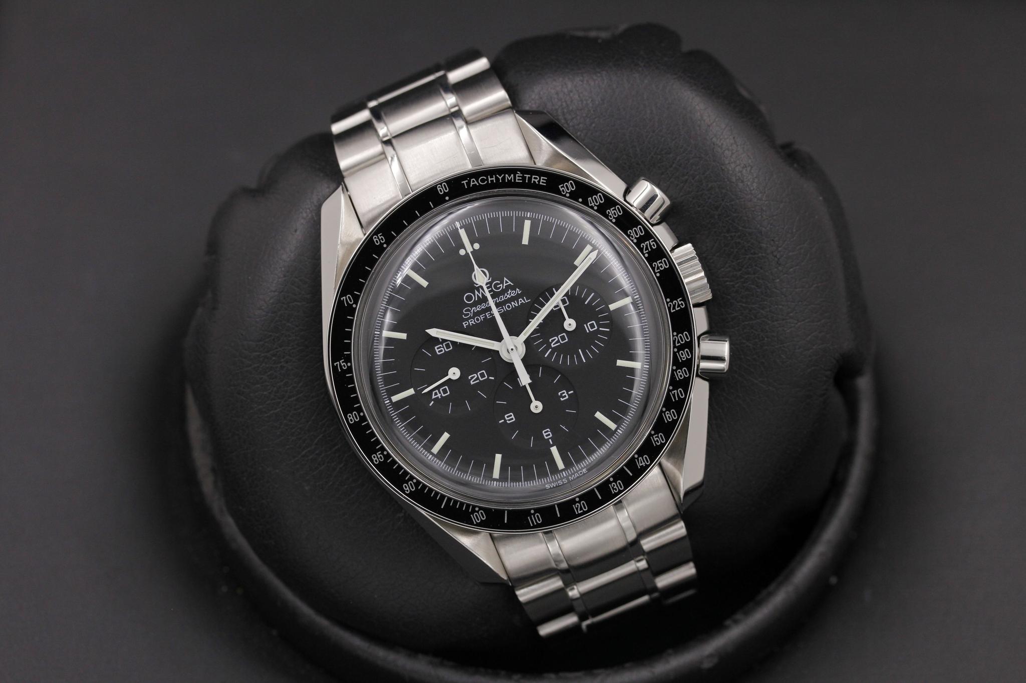 Watch Image 9