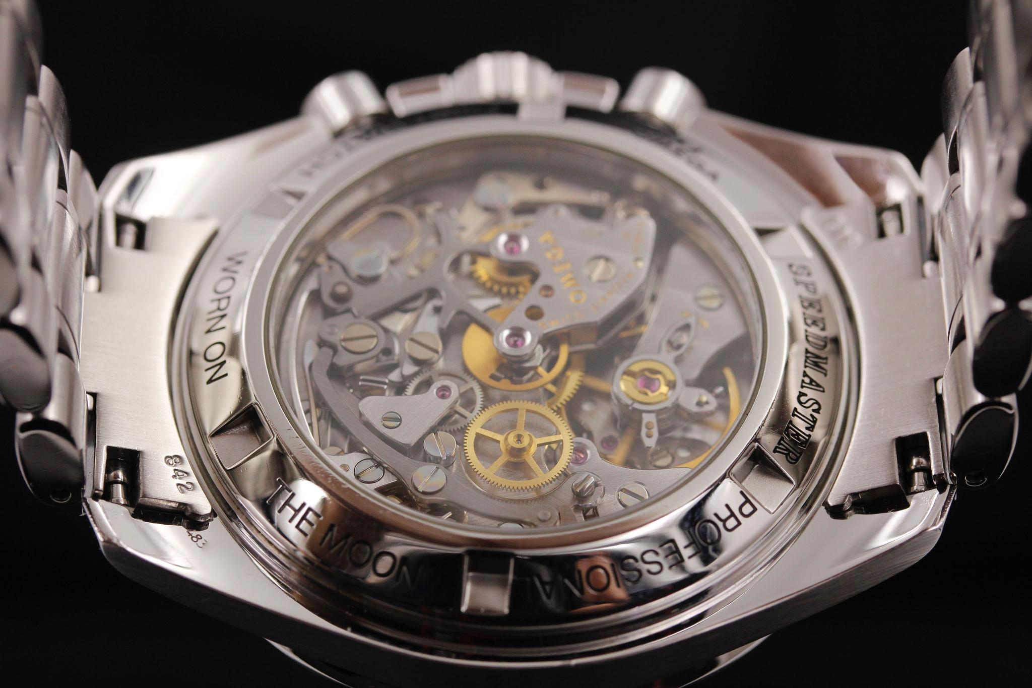 Watch Image 7