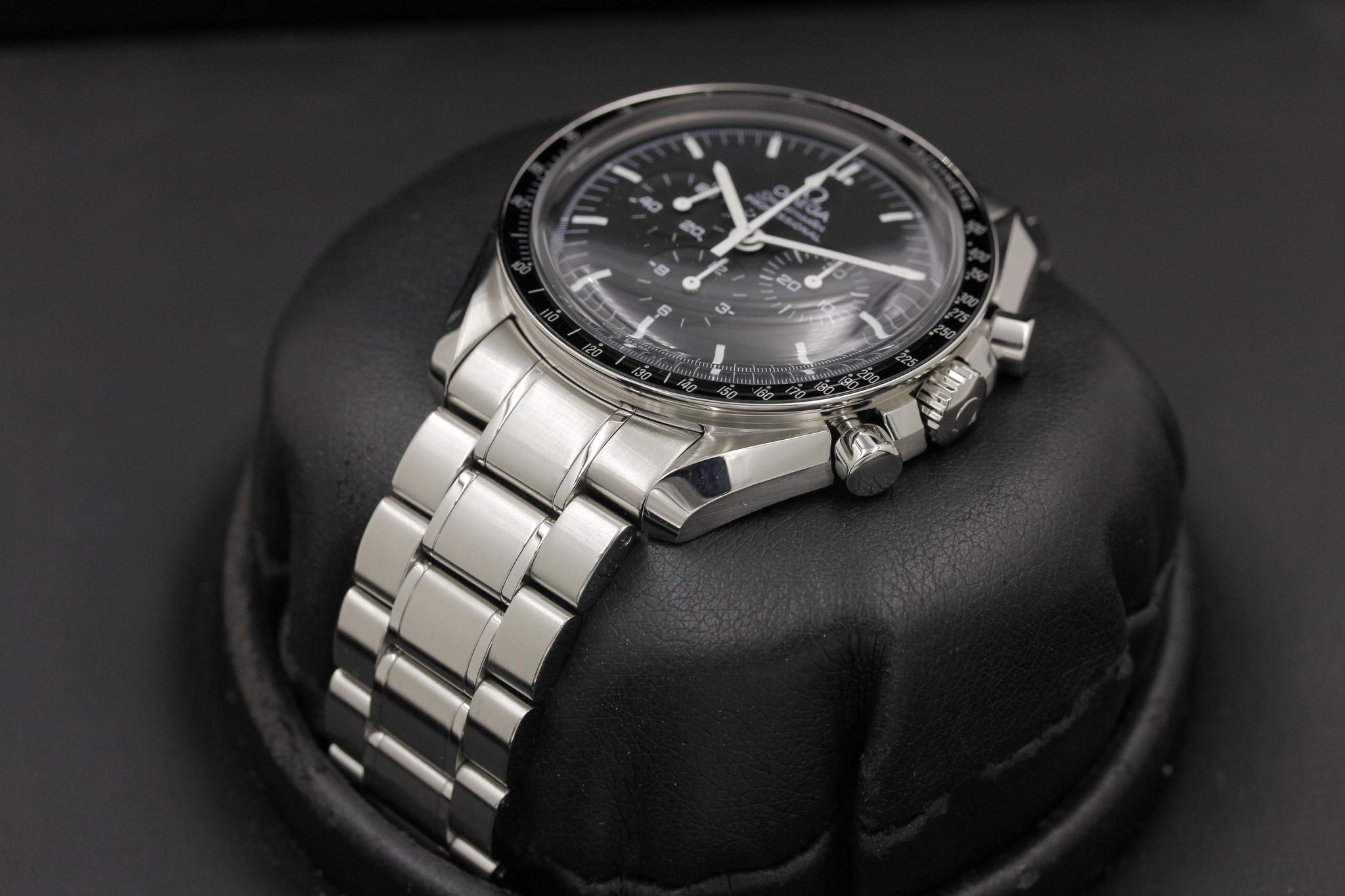 Watch Image 2