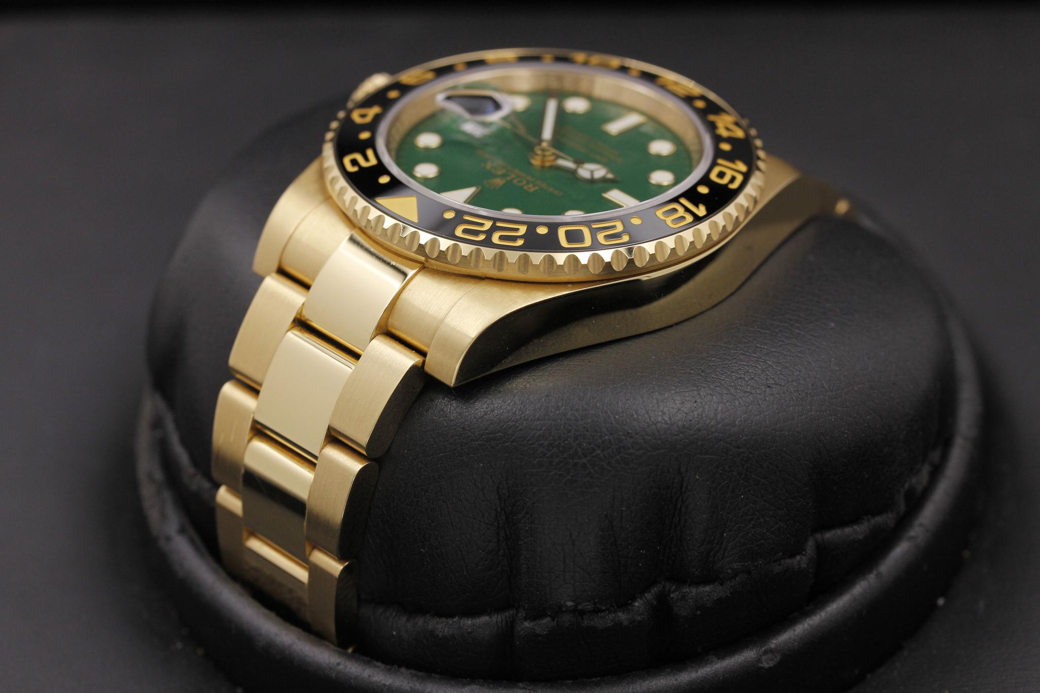 Watch Image 5