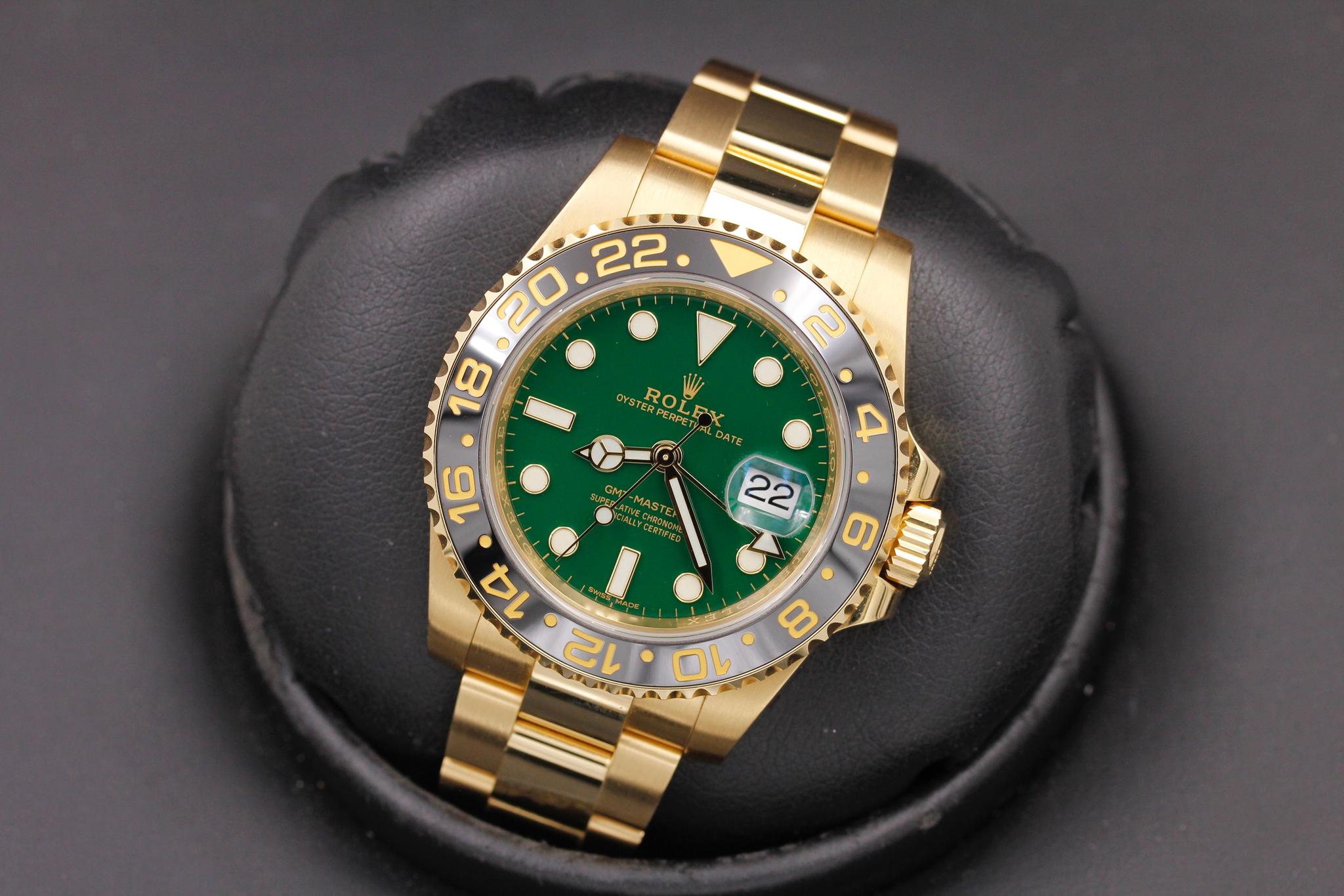 Watch Image 10