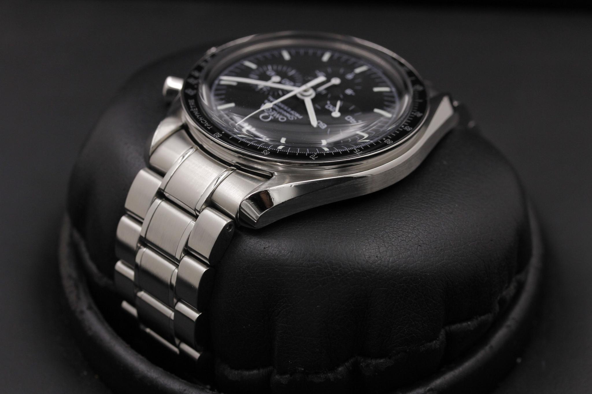 Watch Image 5