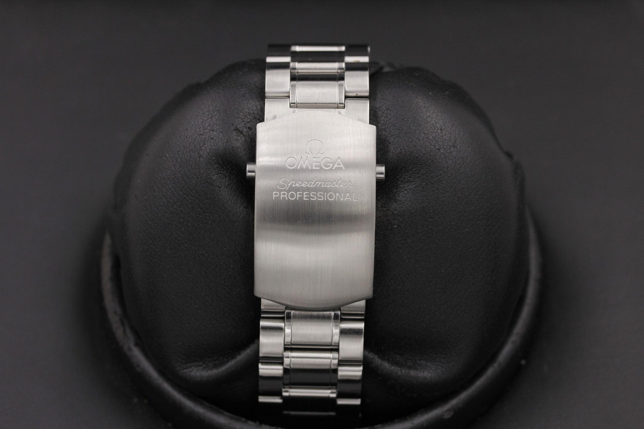 Watch Image 8
