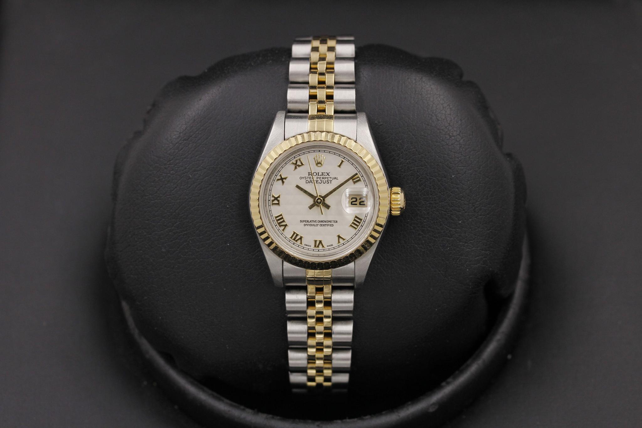 Watch Image 1